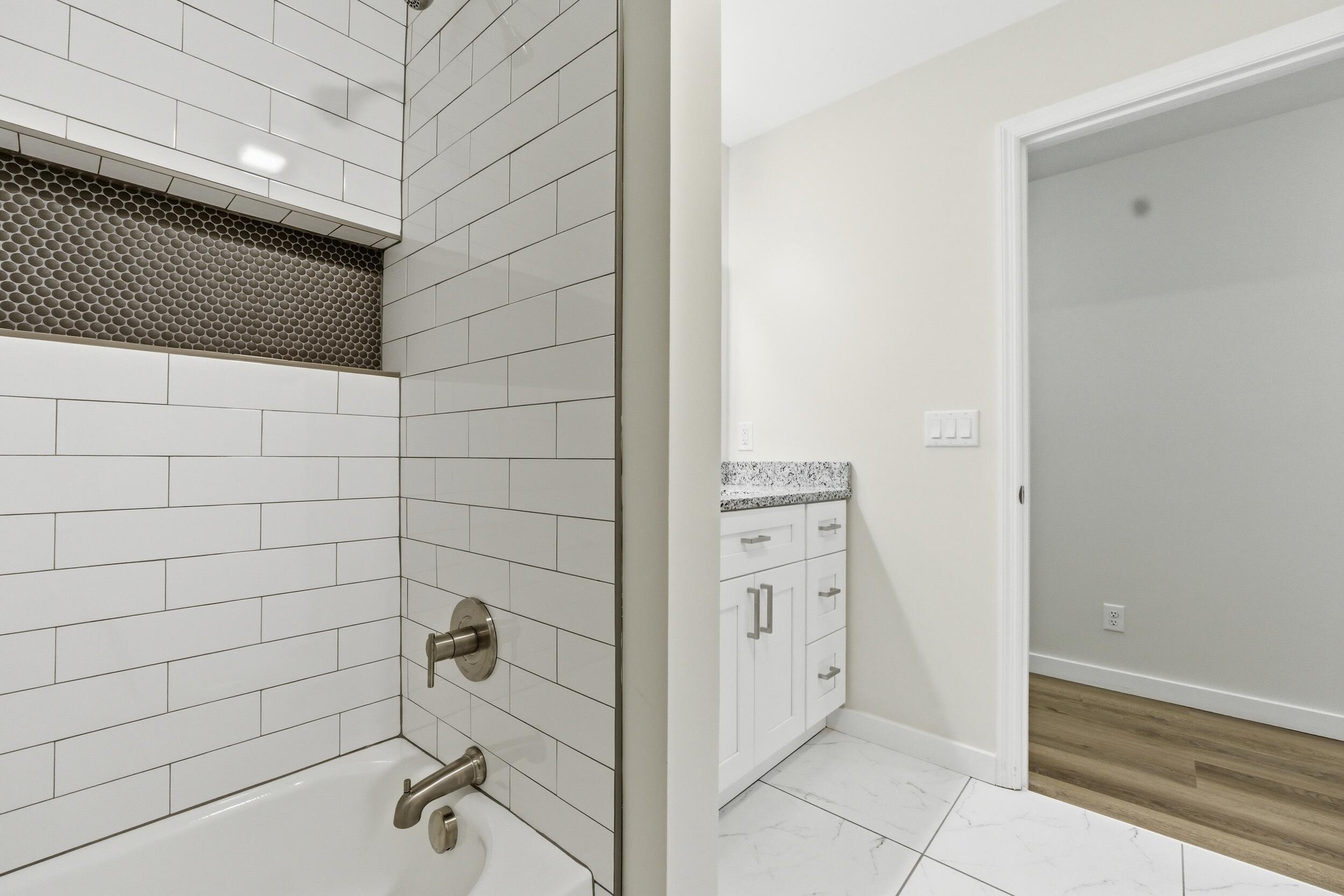 1233 Radmoor Drive