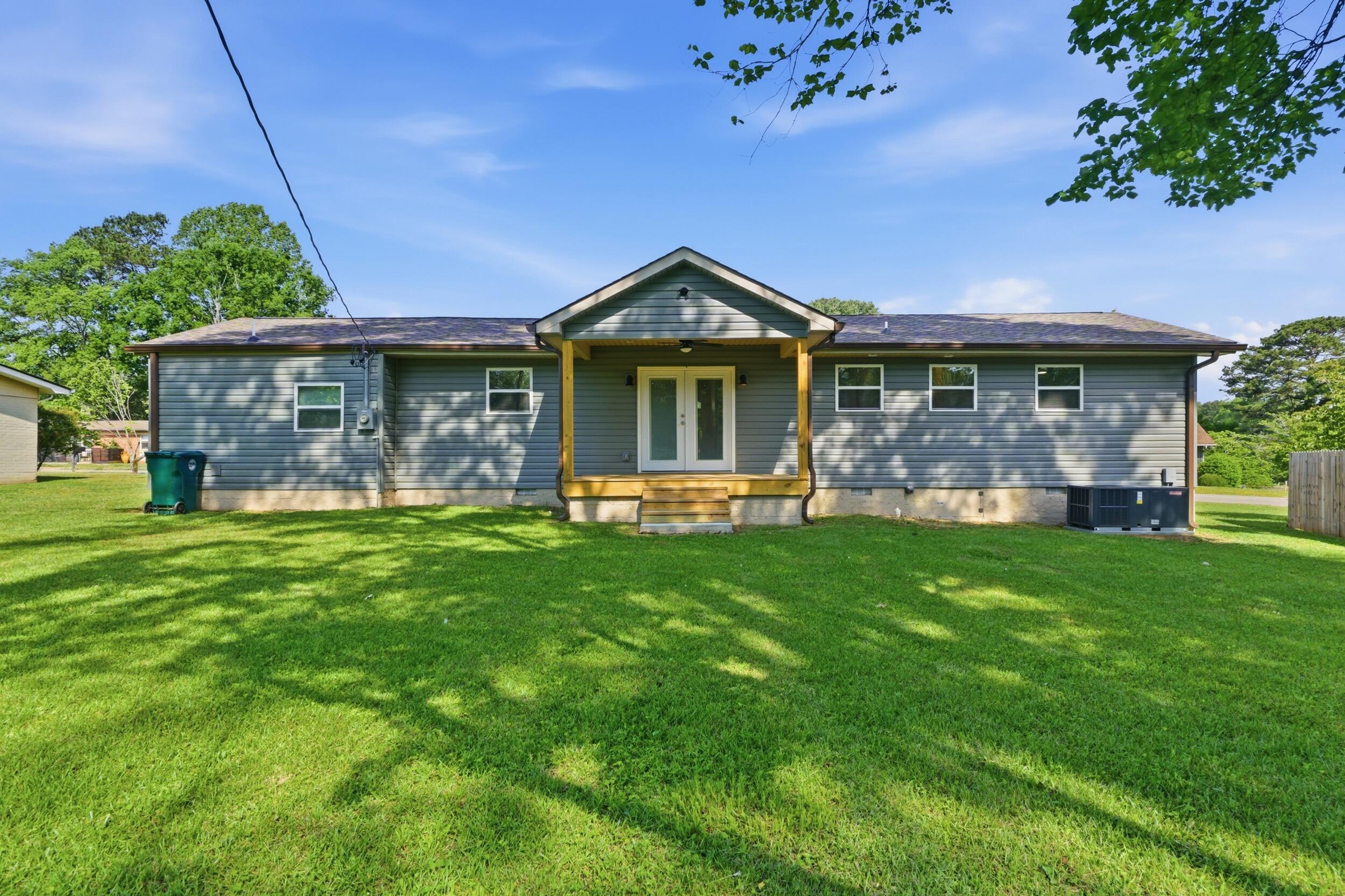 1233 Radmoor Drive