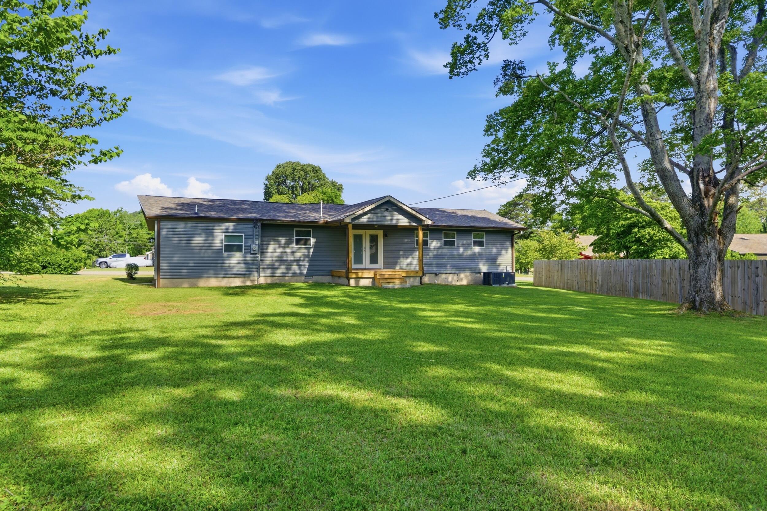 1233 Radmoor Drive