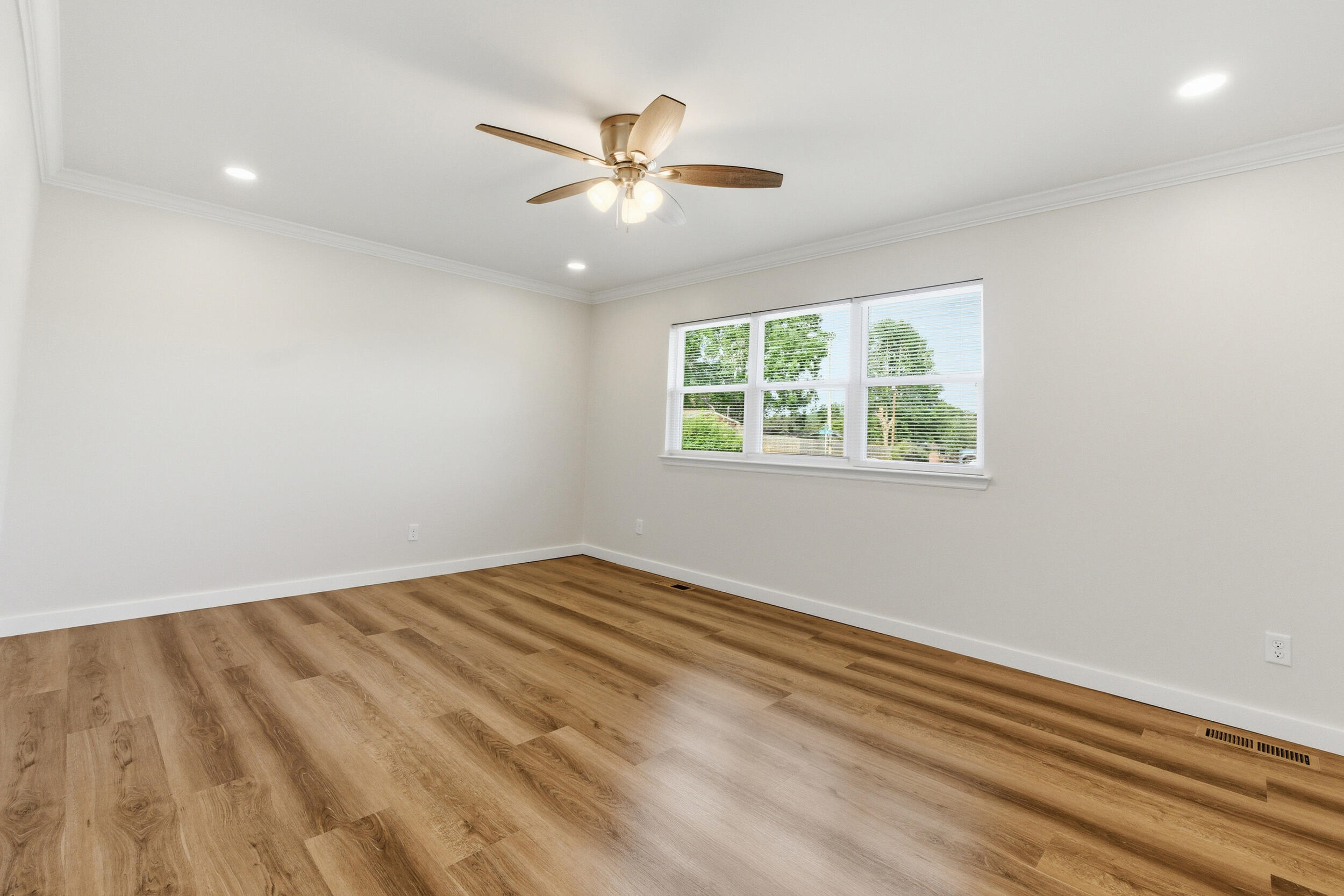 1233 Radmoor Drive
