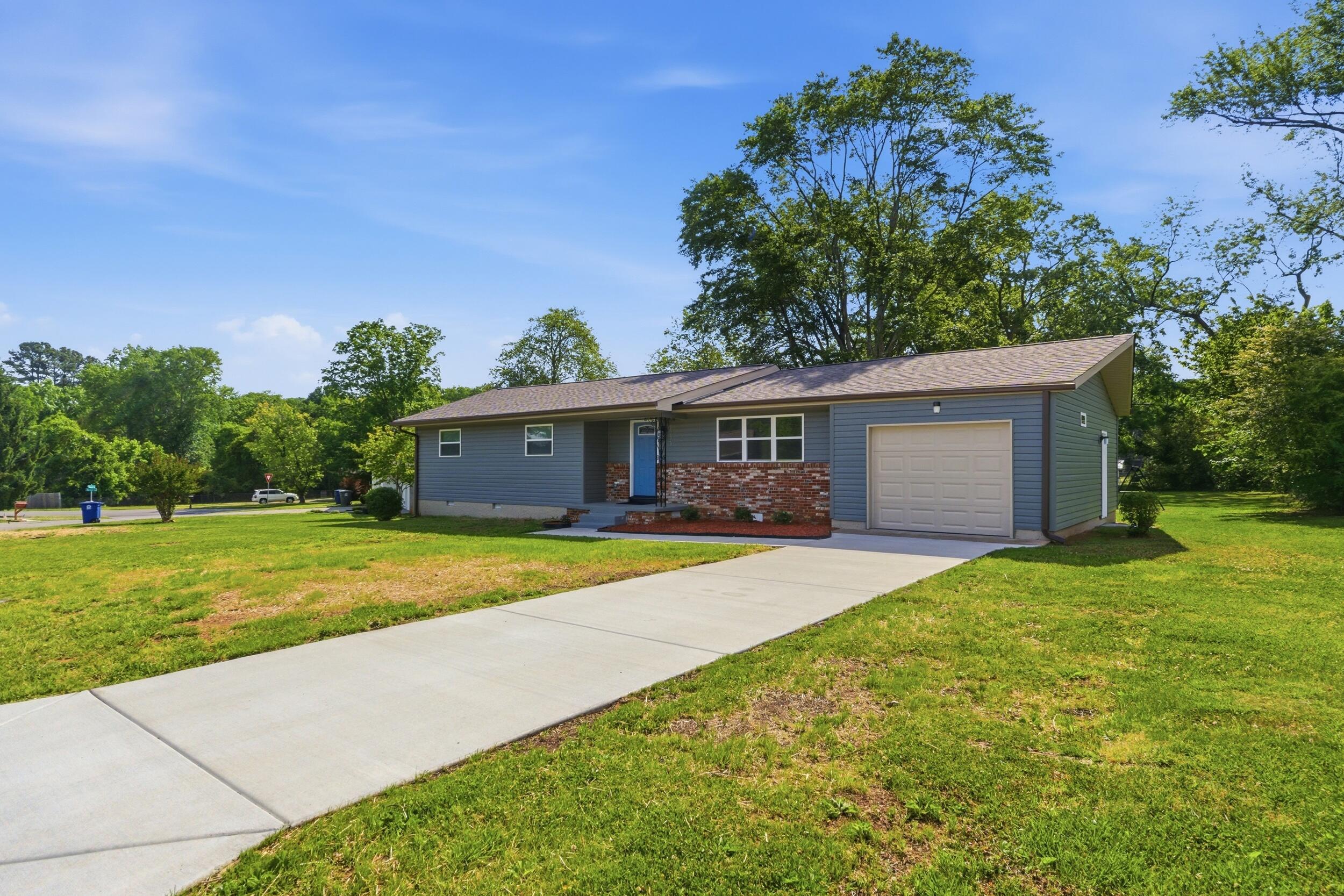 1233 Radmoor Drive