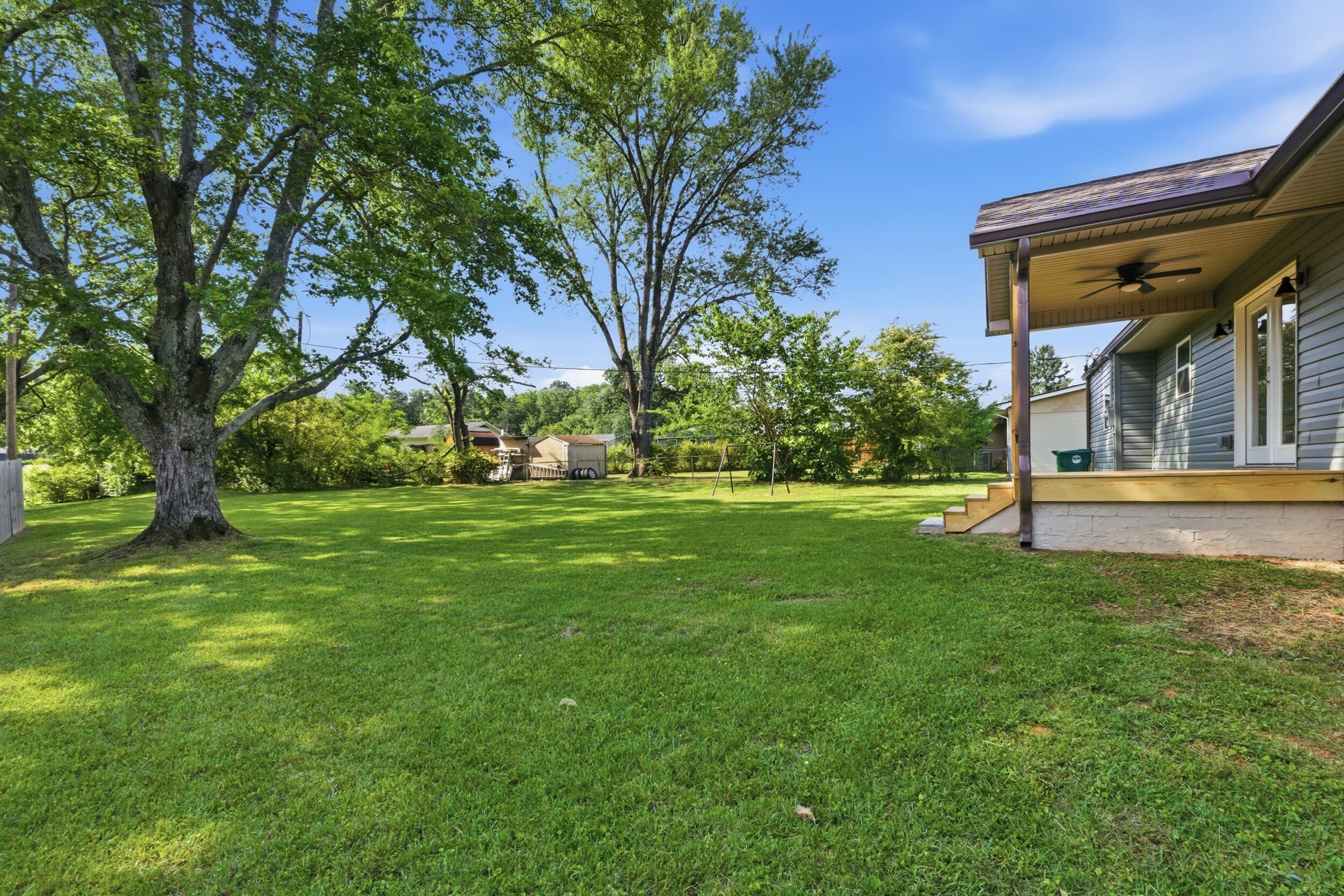 1233 Radmoor Drive