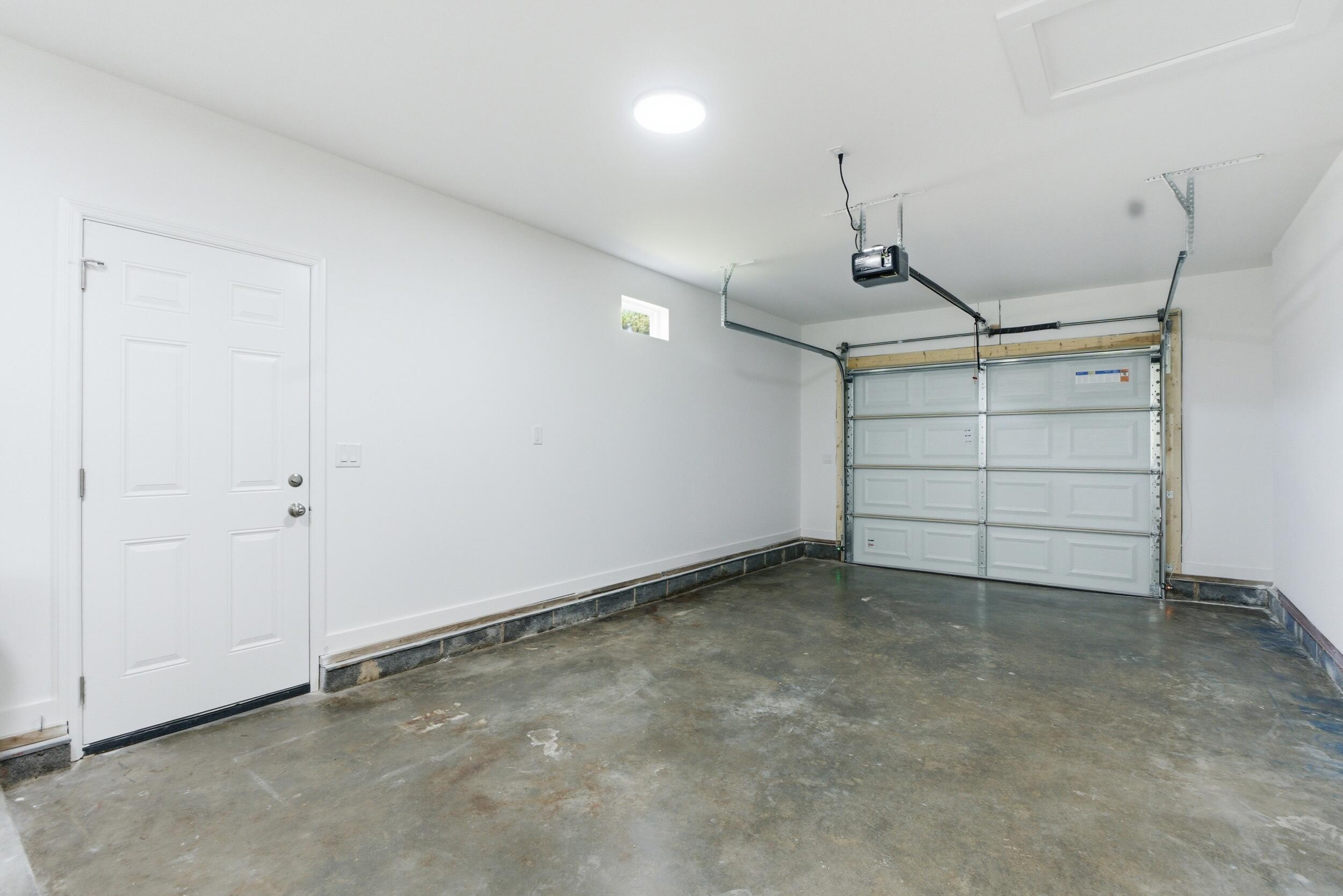 1233 Radmoor Drive