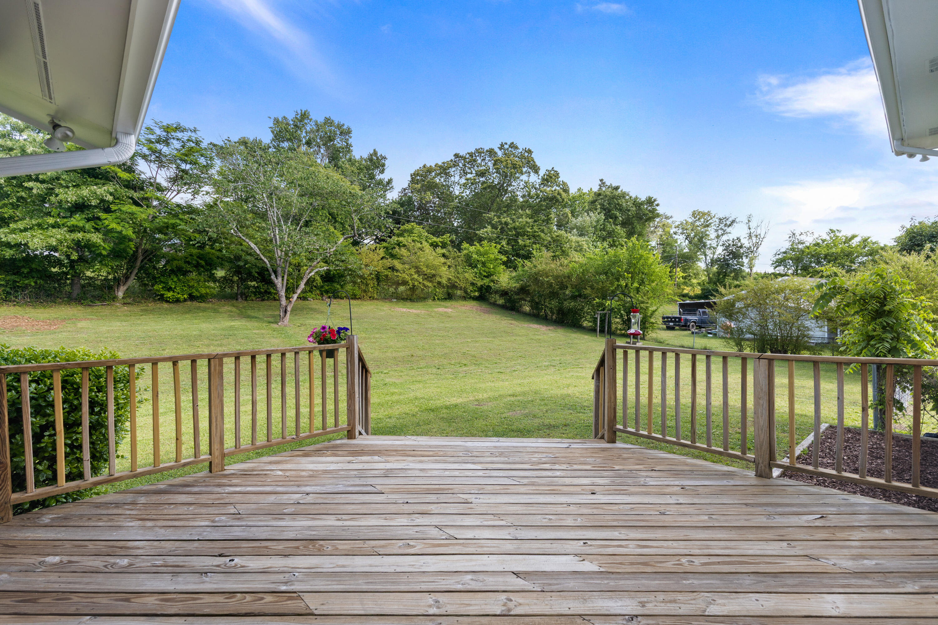 2414 Standifer Gap Road
