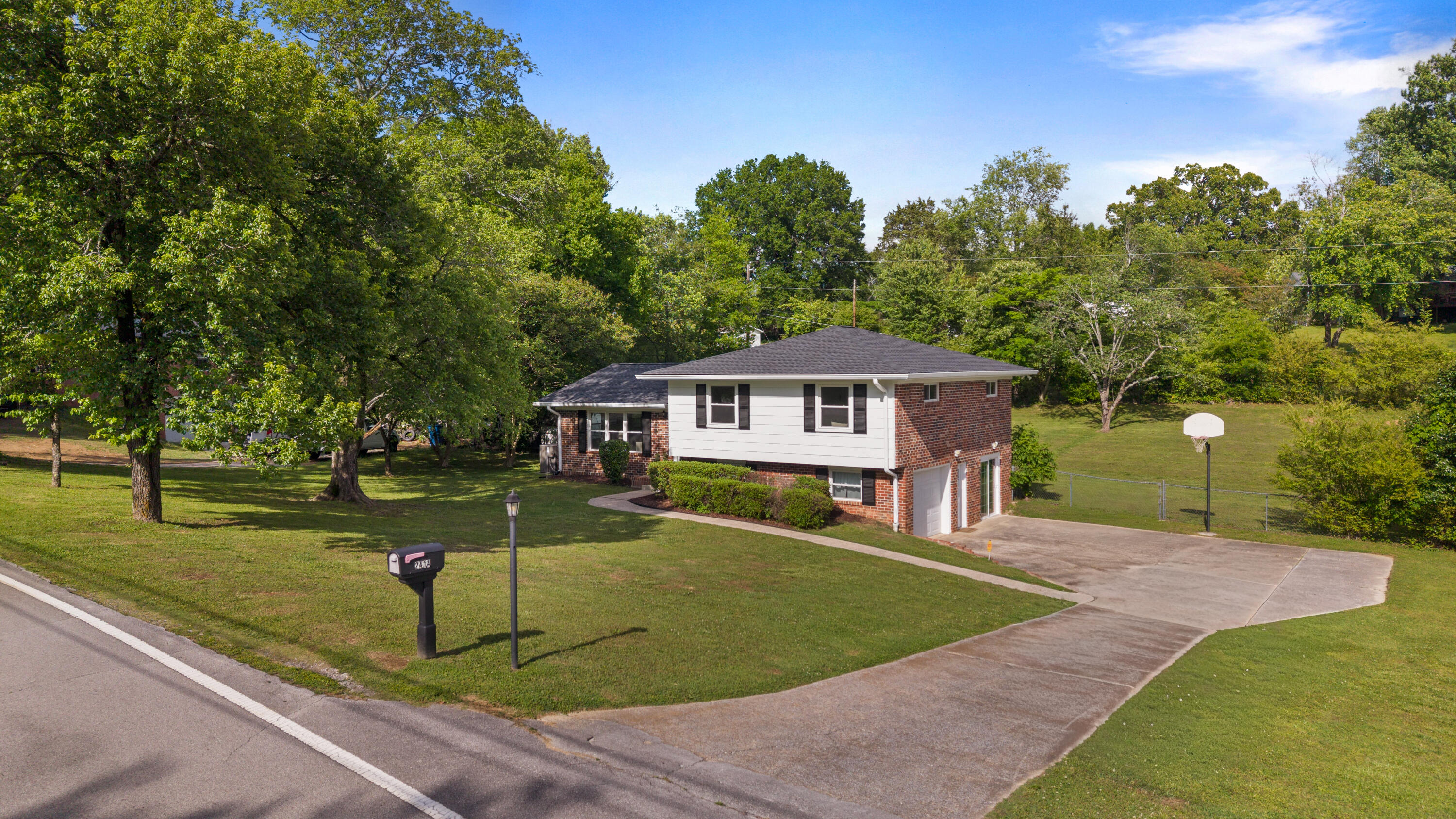 2414 Standifer Gap Road