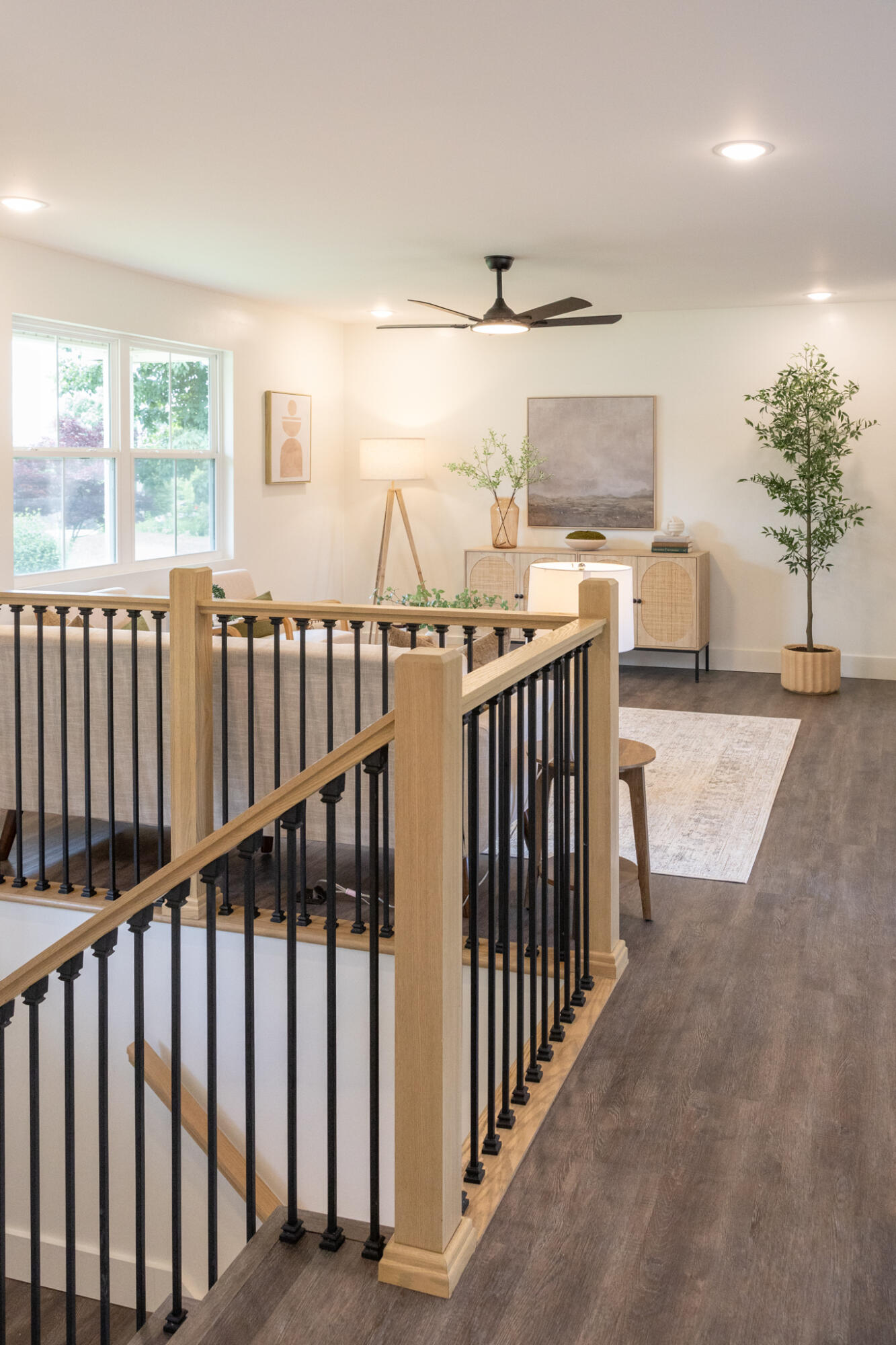 6909 Sandy Cove Drive