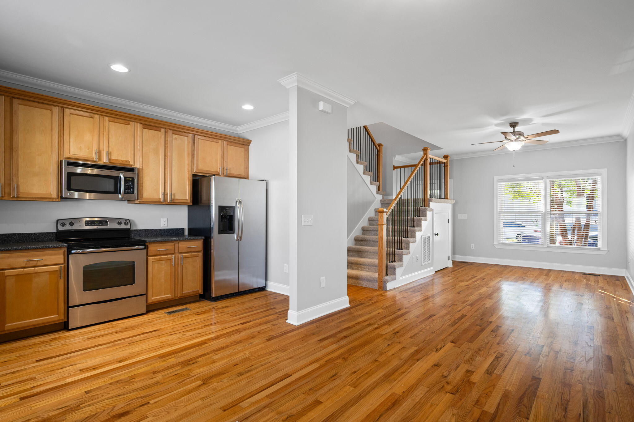 1077 Park Avenue