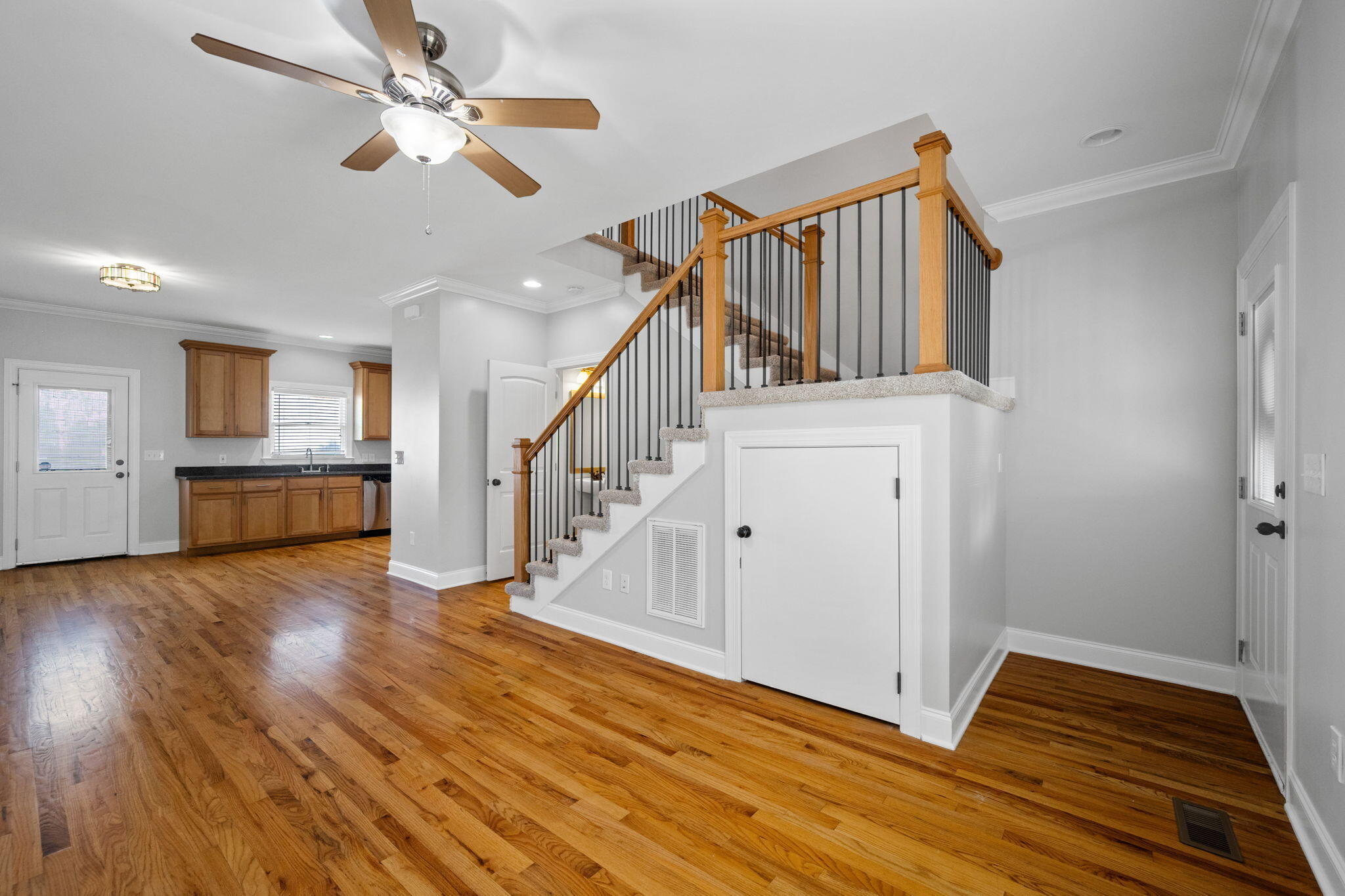 1077 Park Avenue