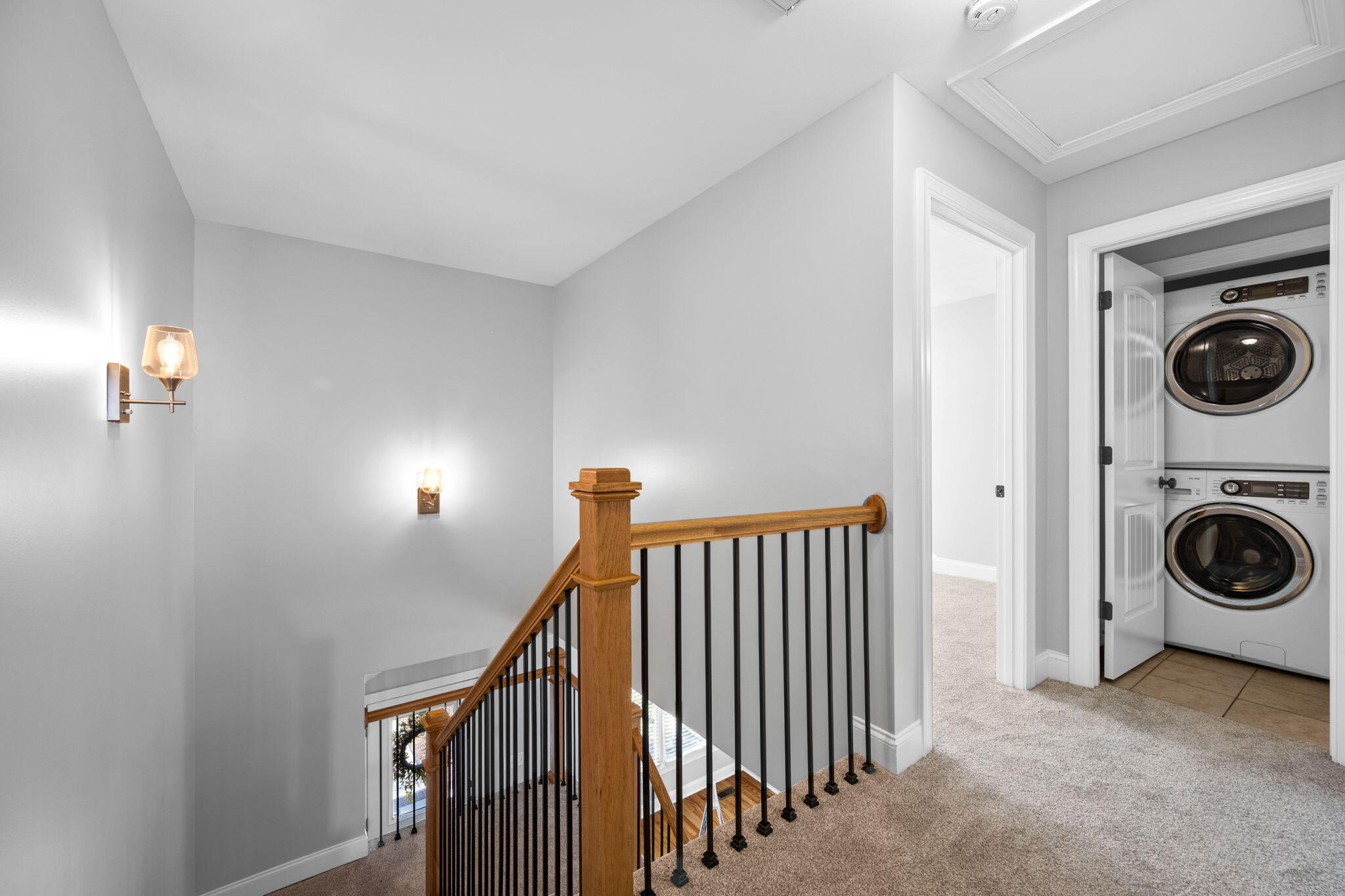 1077 Park Avenue
