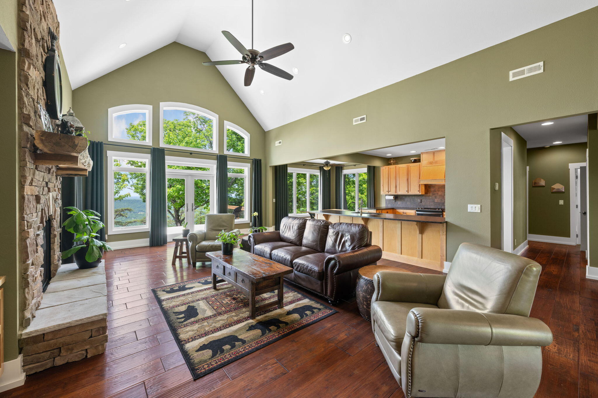 3099 Sunset Drive