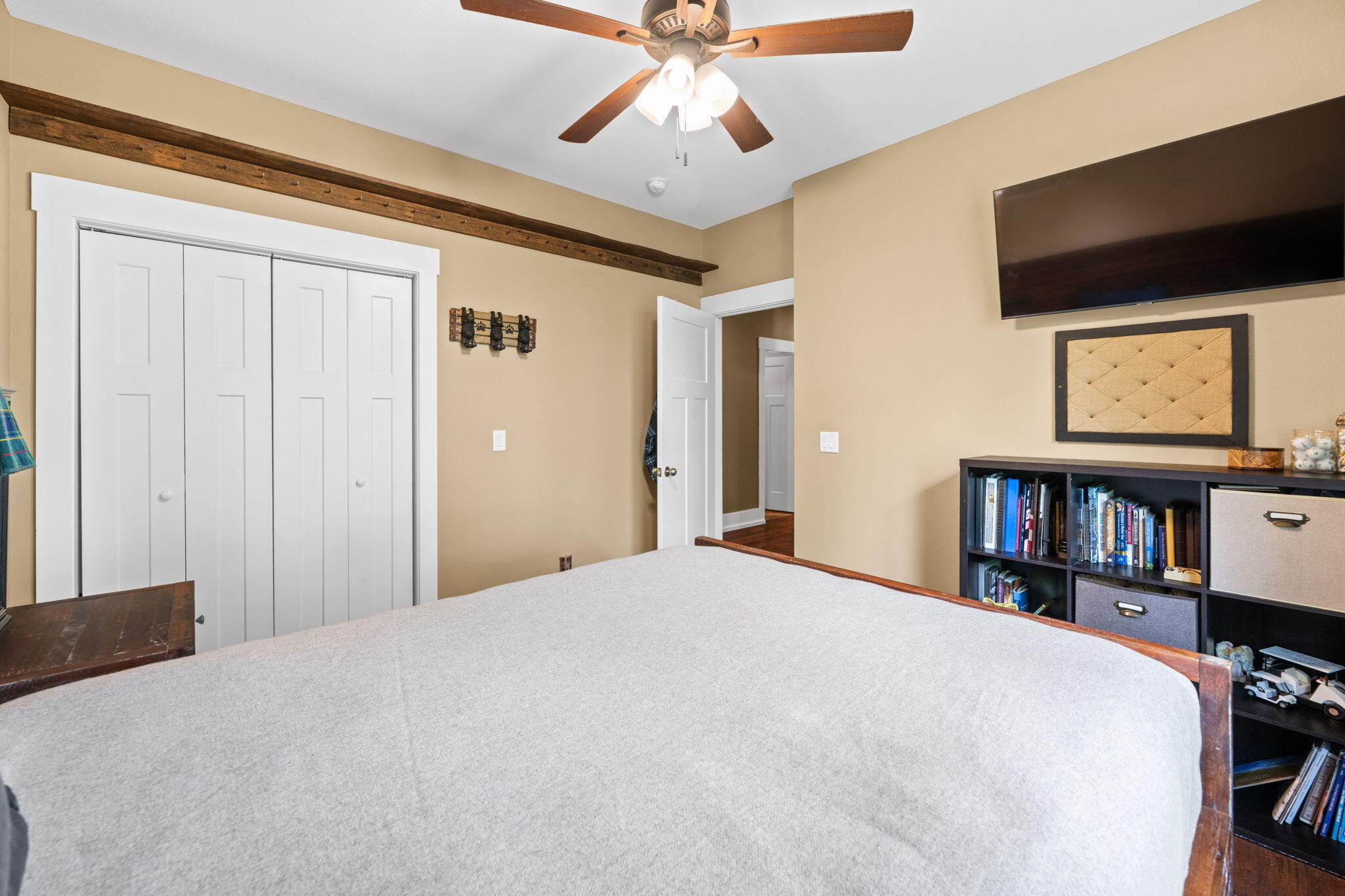3099 Sunset Drive