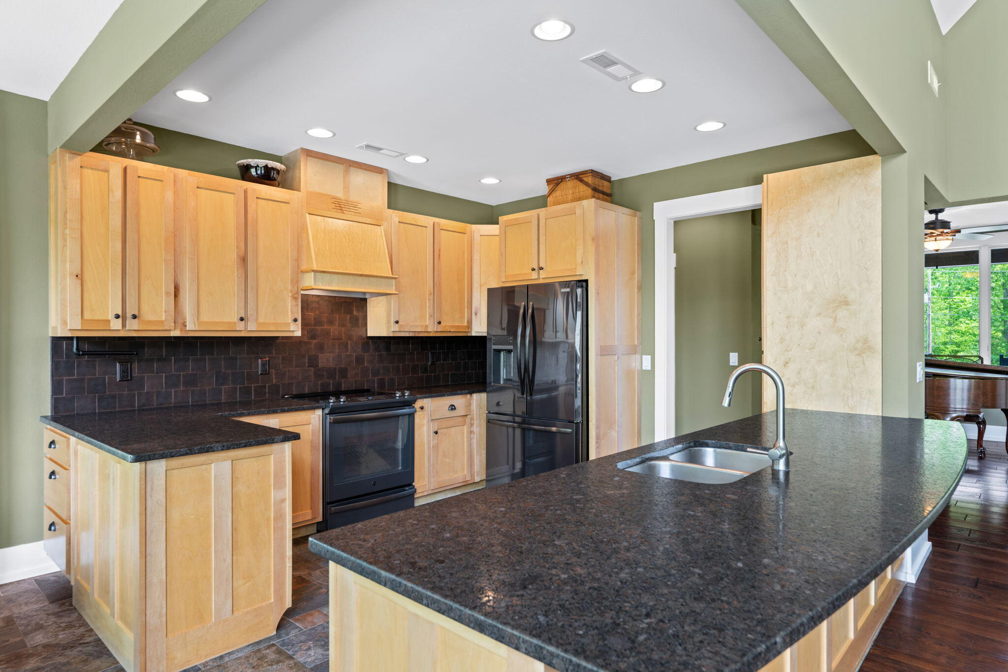 3099 Sunset Drive