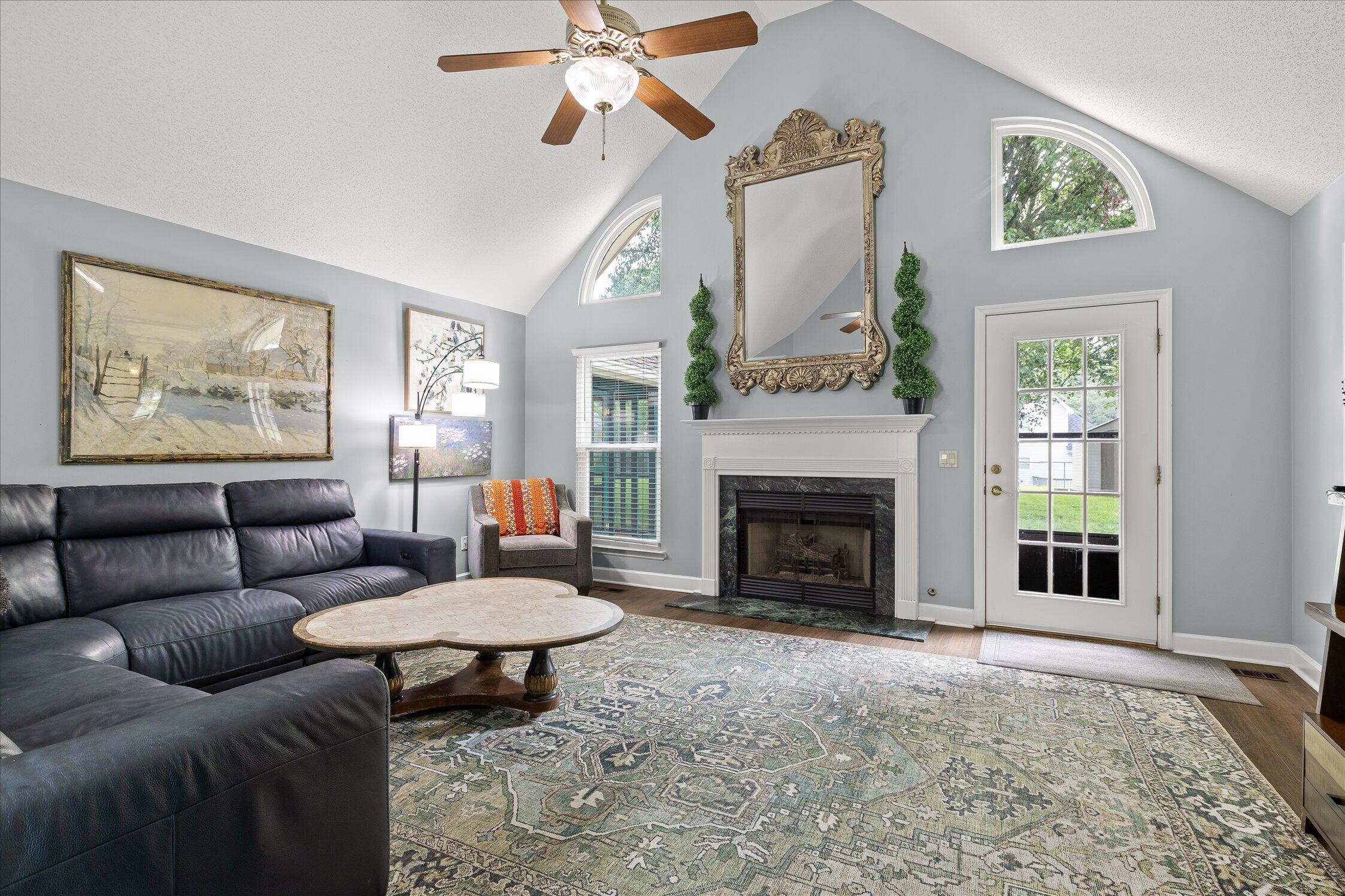 636 Pine Brow Trail