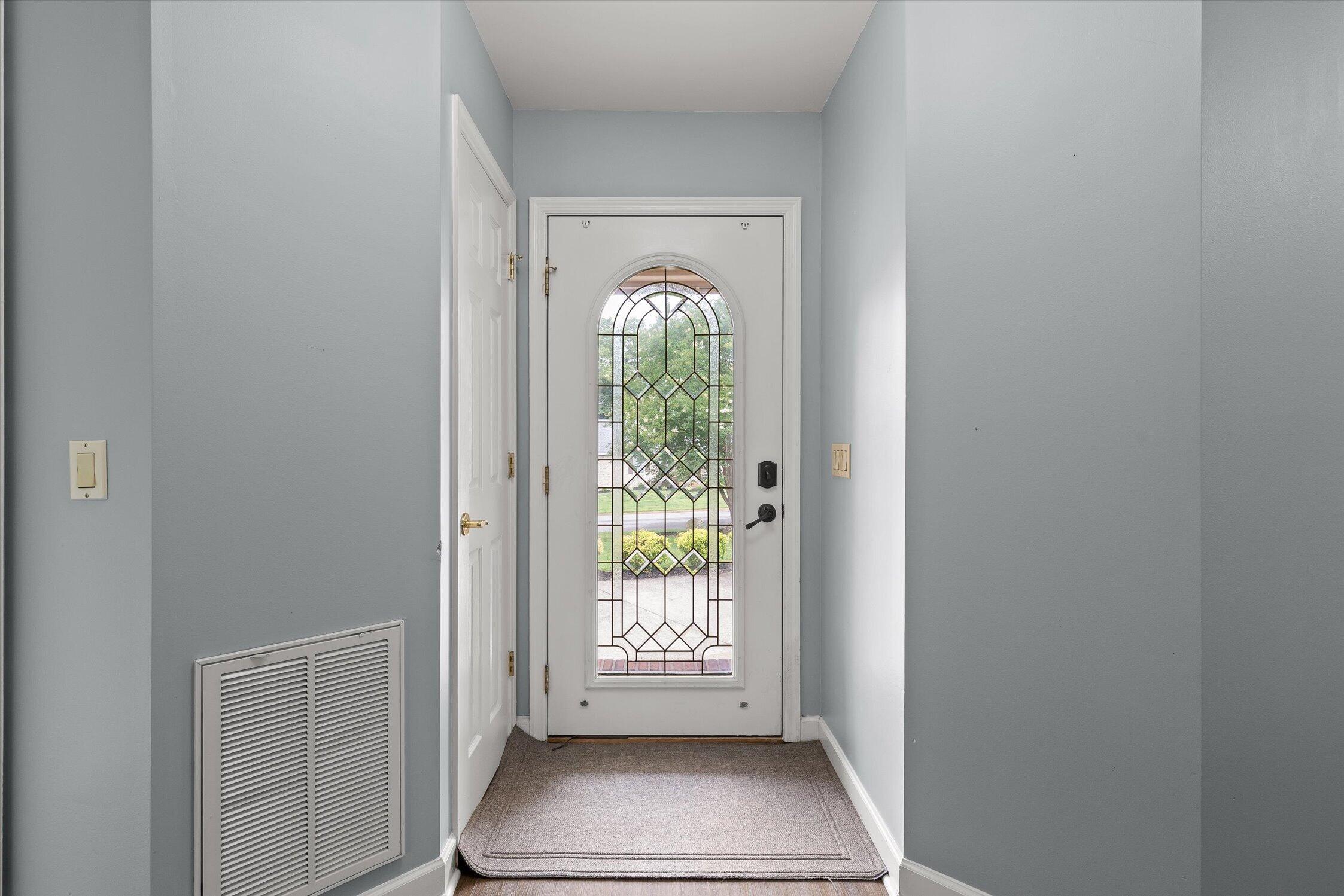 636 Pine Brow Trail