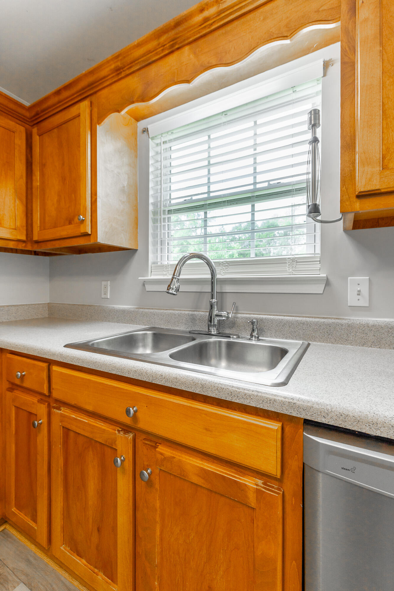 326 Glen Eden Way, LaFayette