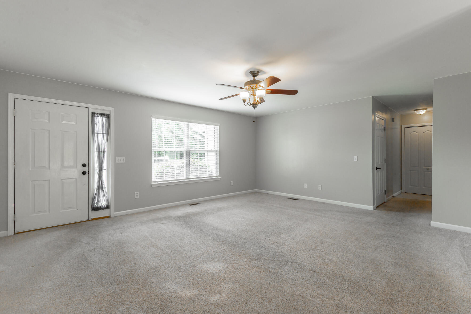 326 Glen Eden Way, LaFayette
