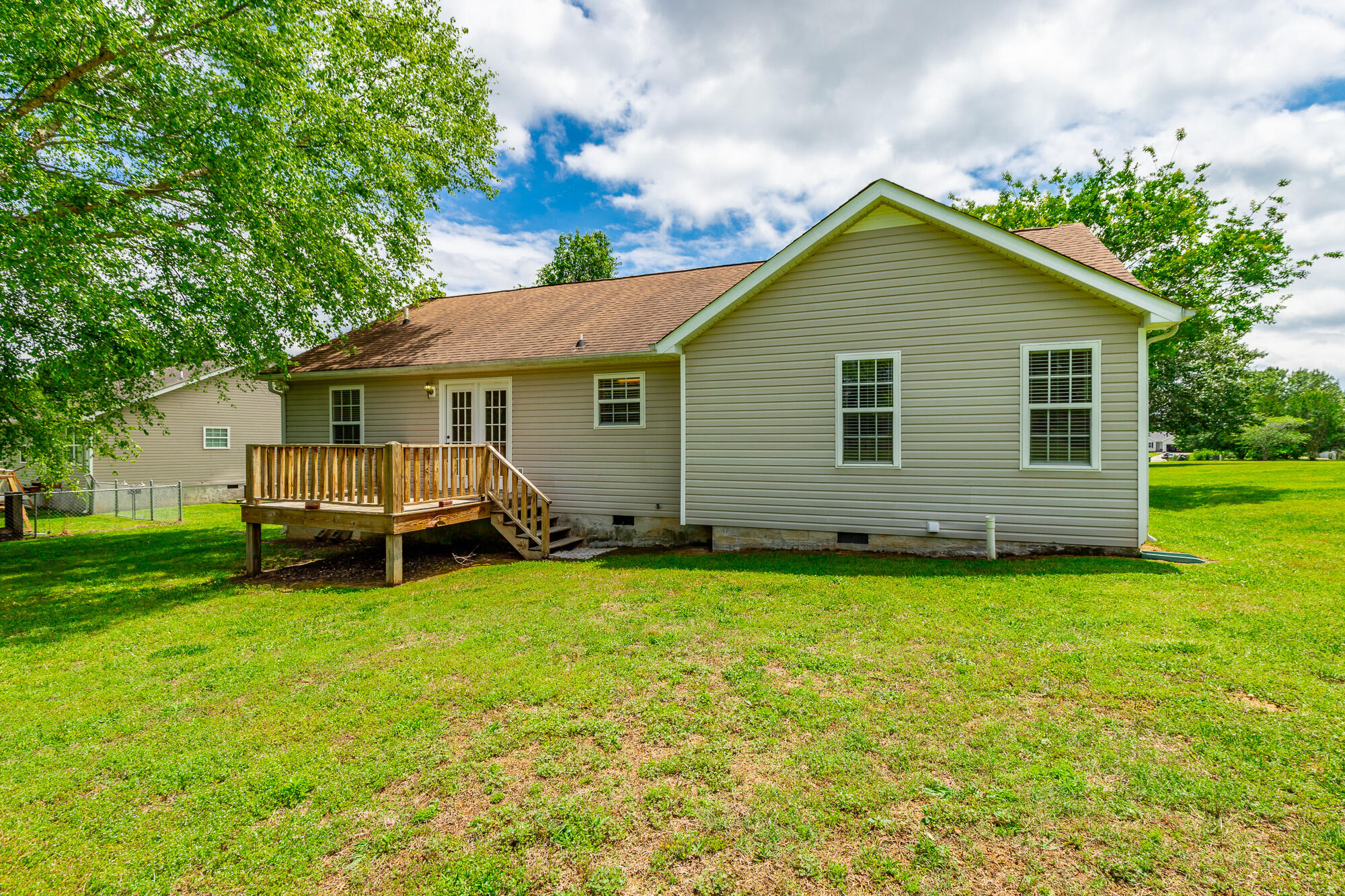326 Glen Eden Way, LaFayette