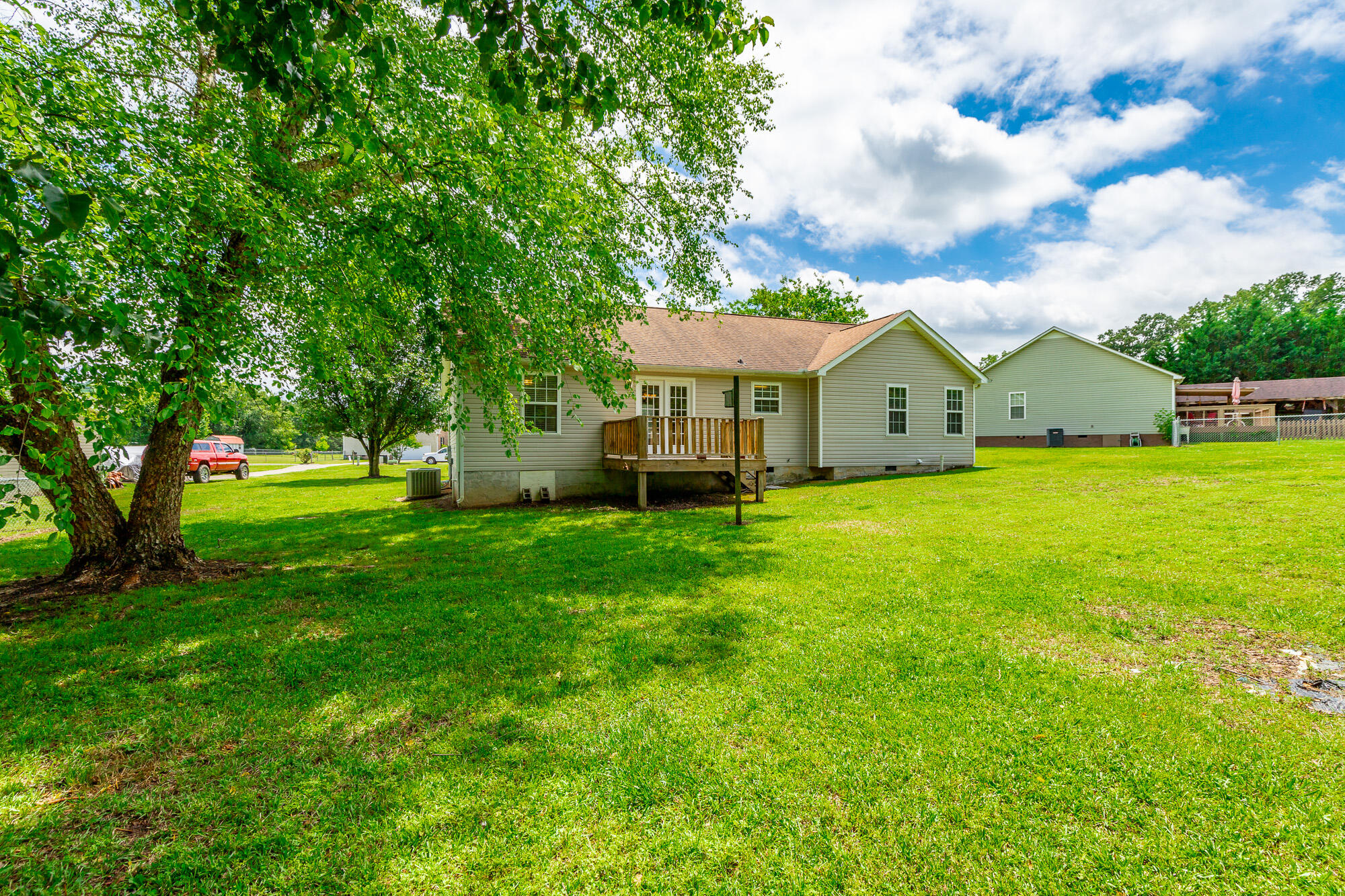 326 Glen Eden Way, LaFayette