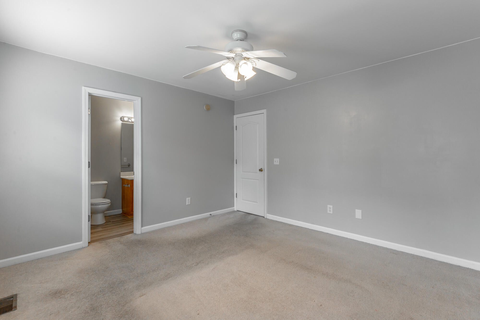 326 Glen Eden Way, LaFayette