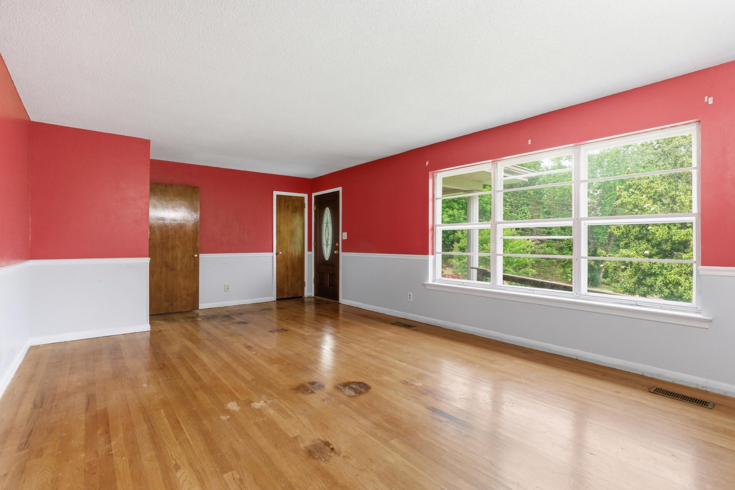 5 Montayne Drive