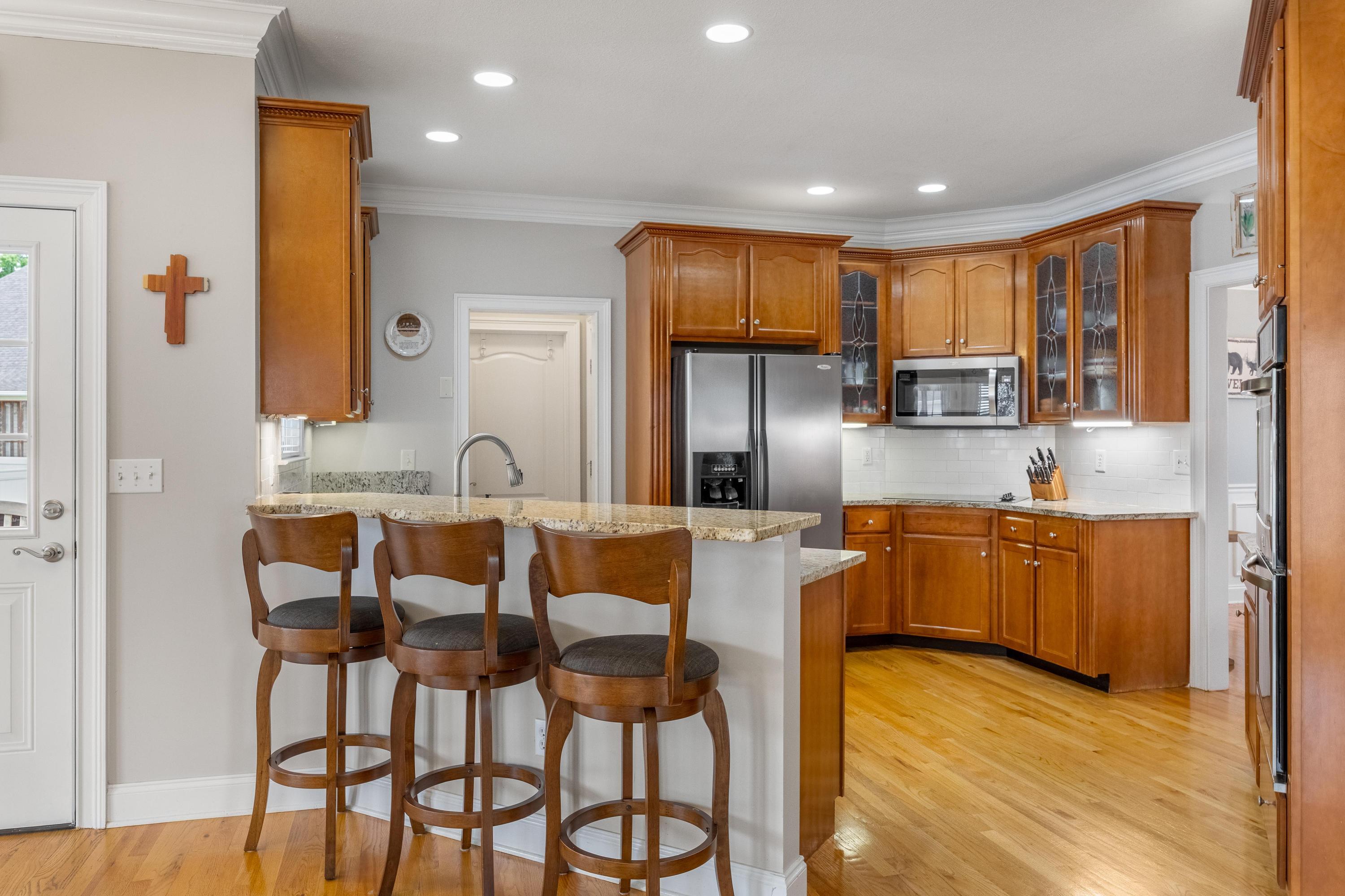 418 Champagne Circle