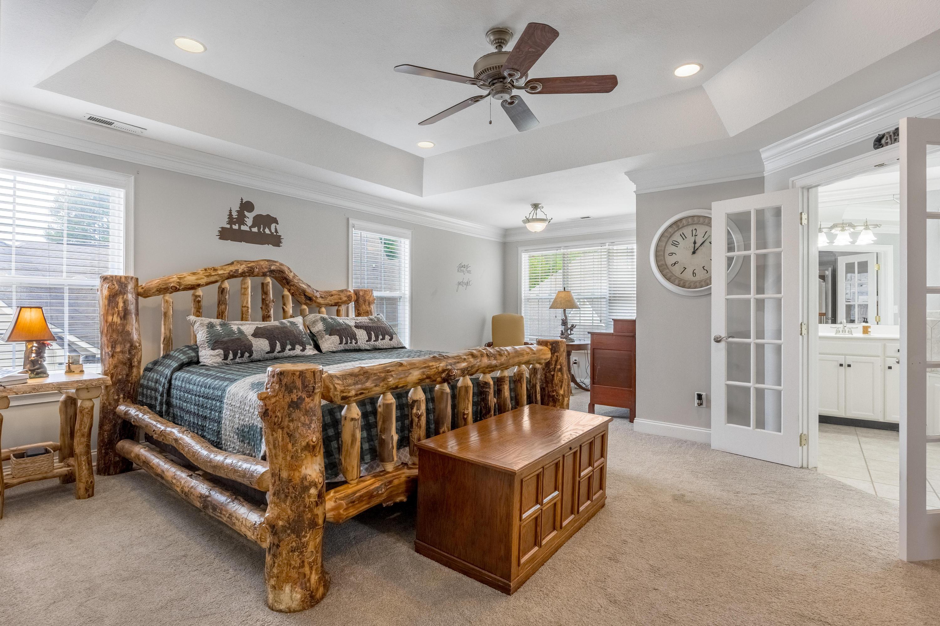 418 Champagne Circle