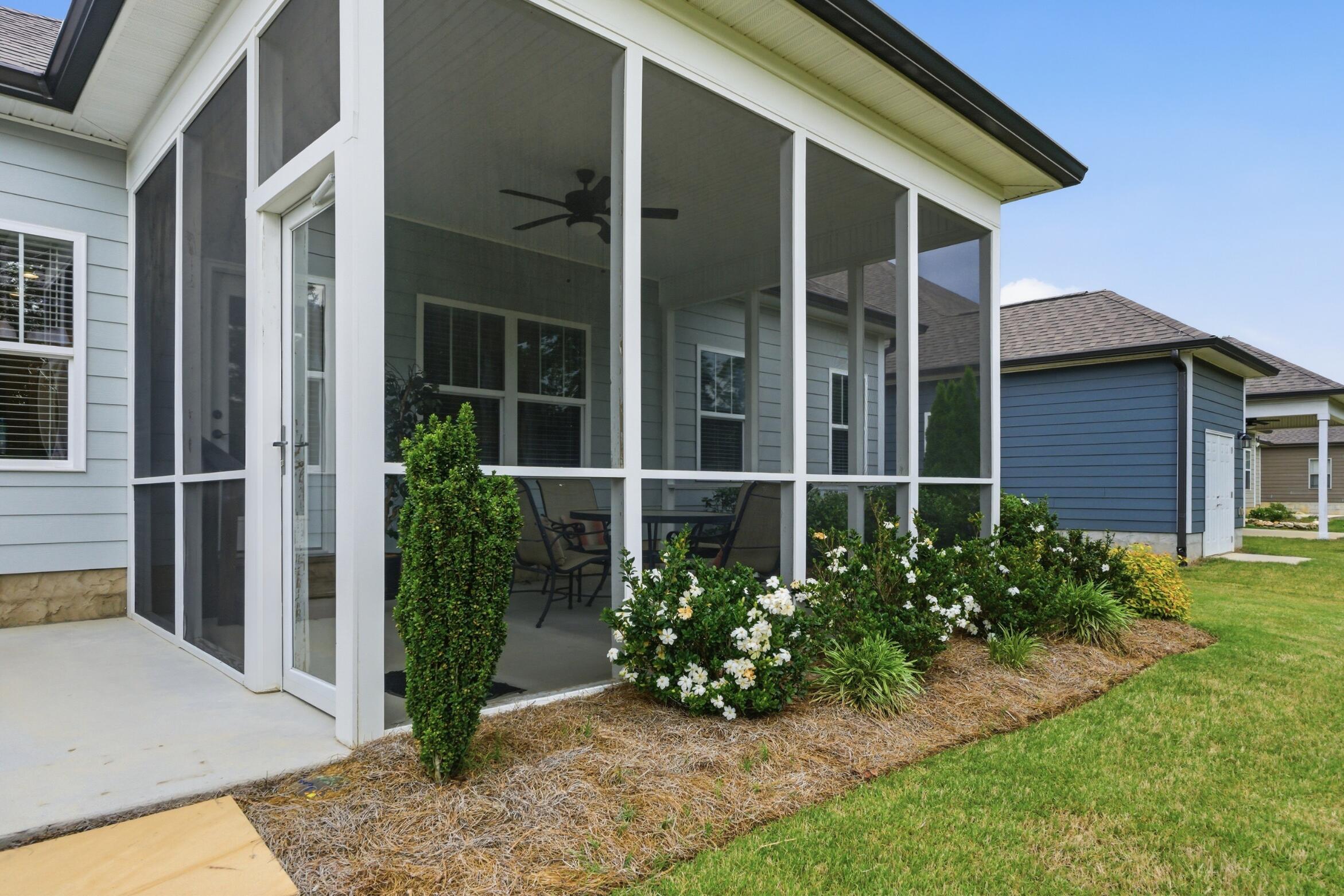 8489 Cherrybark Lane