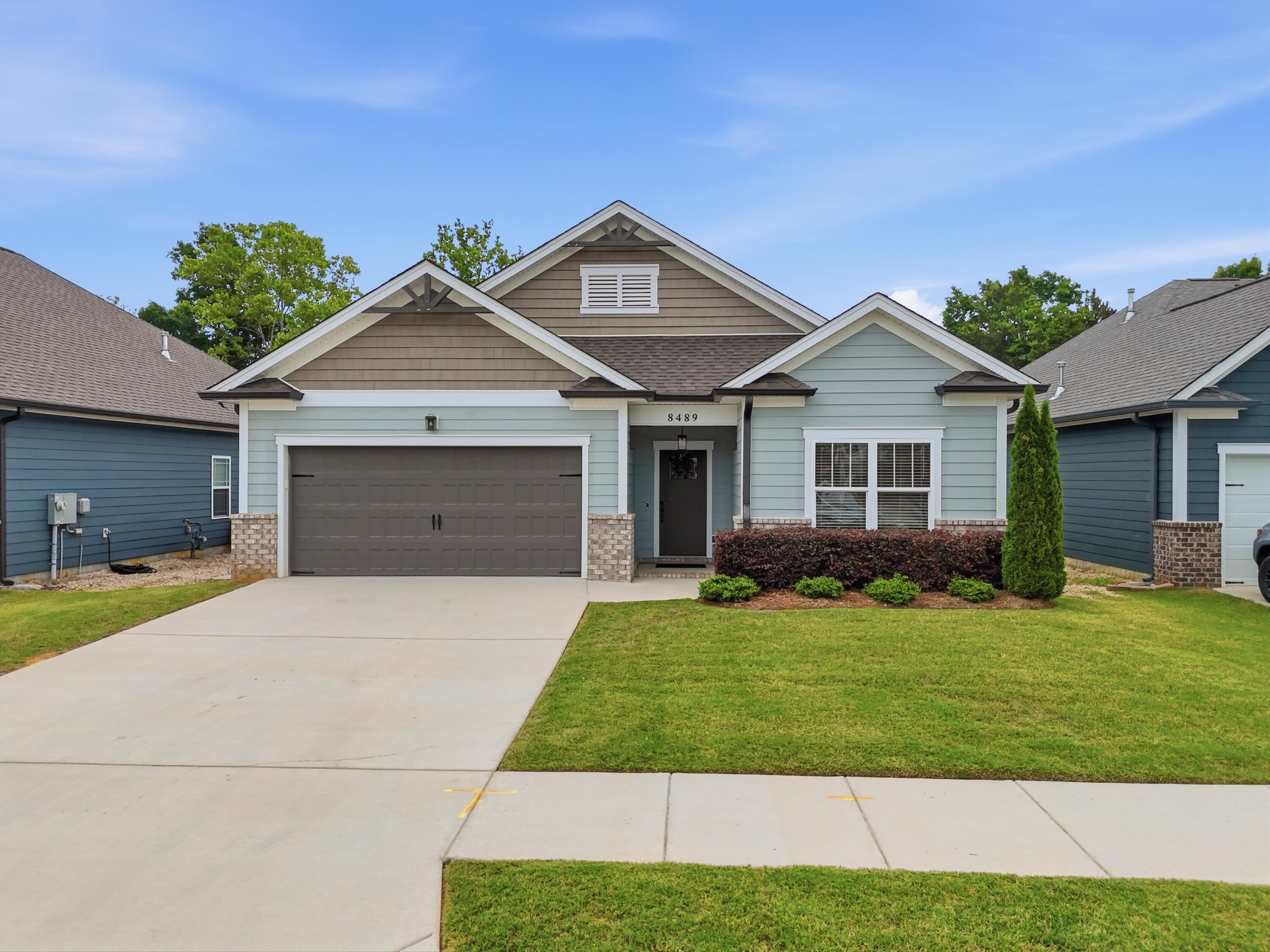 8489 Cherrybark Lane