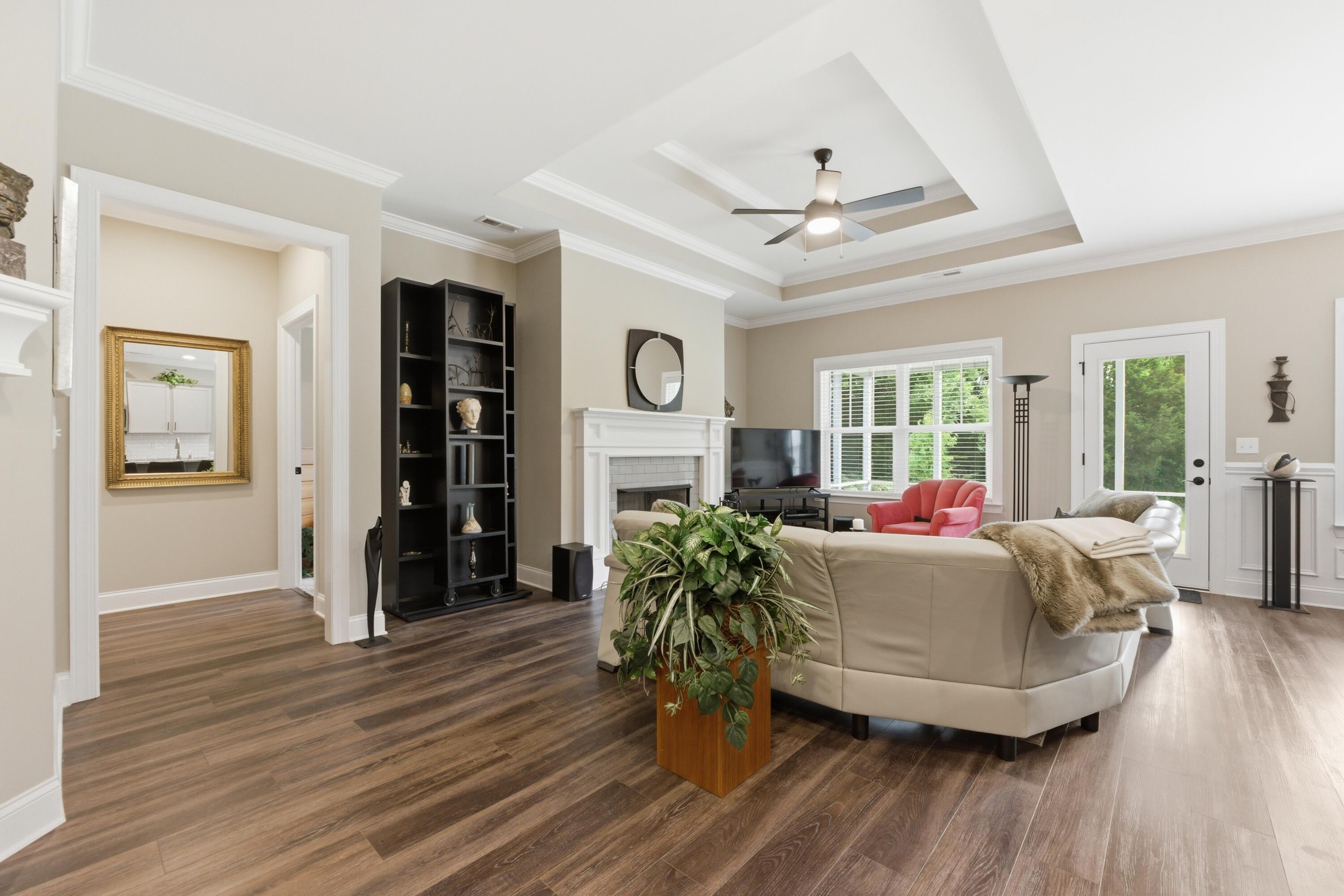 8489 Cherrybark Lane