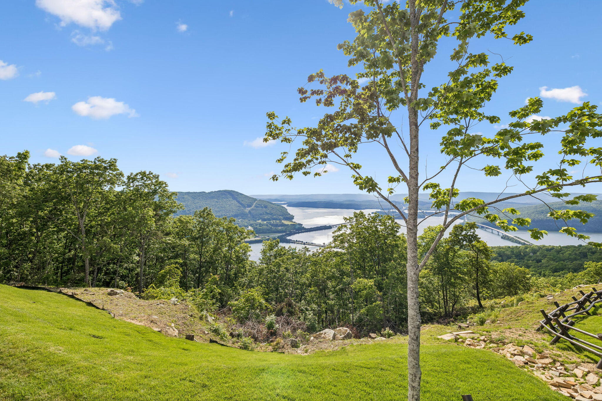 1109 Birds Eye Way