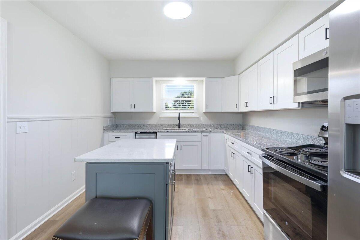 9103 Bay Drive