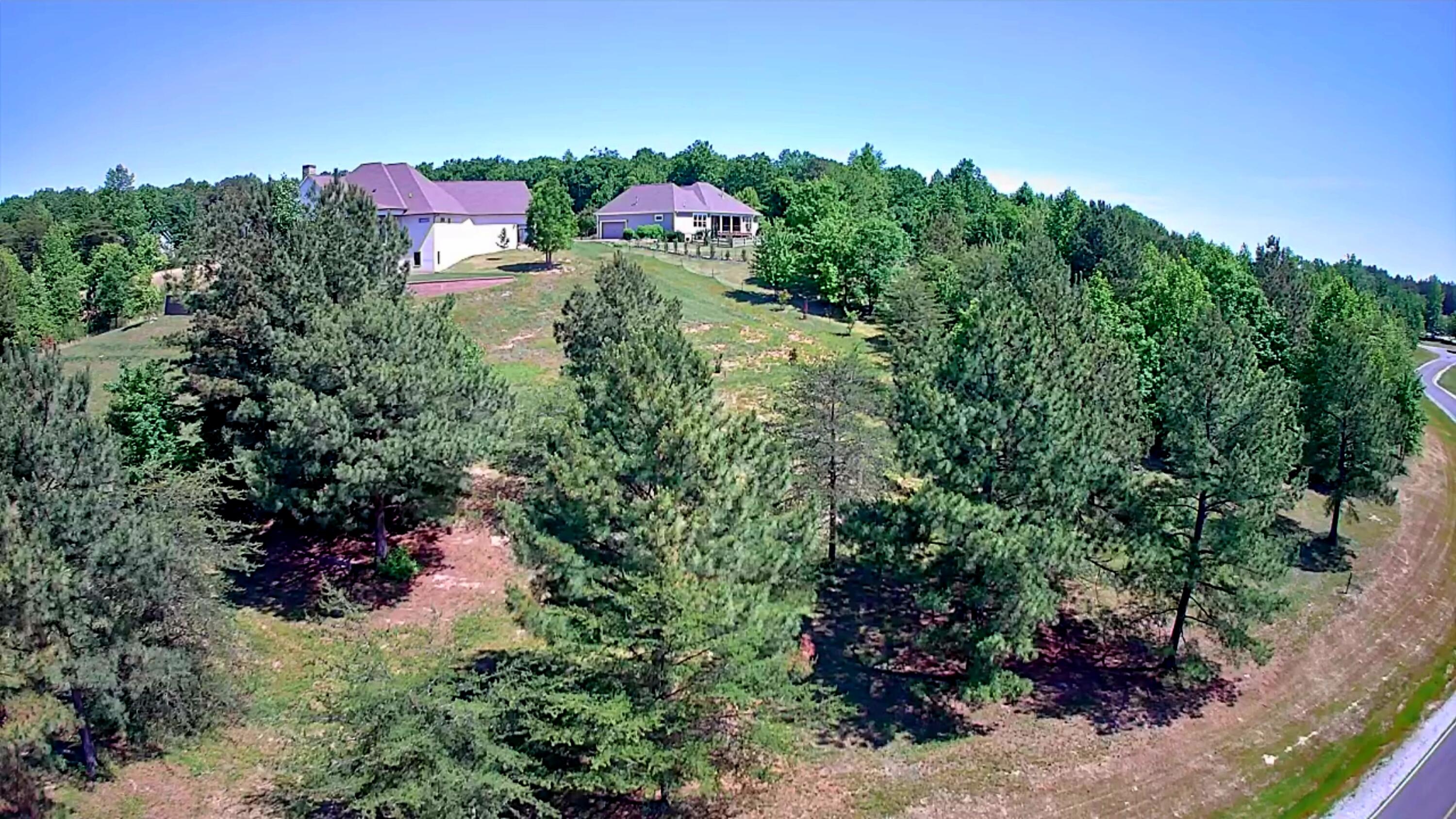 1899 River Bluffs Drive