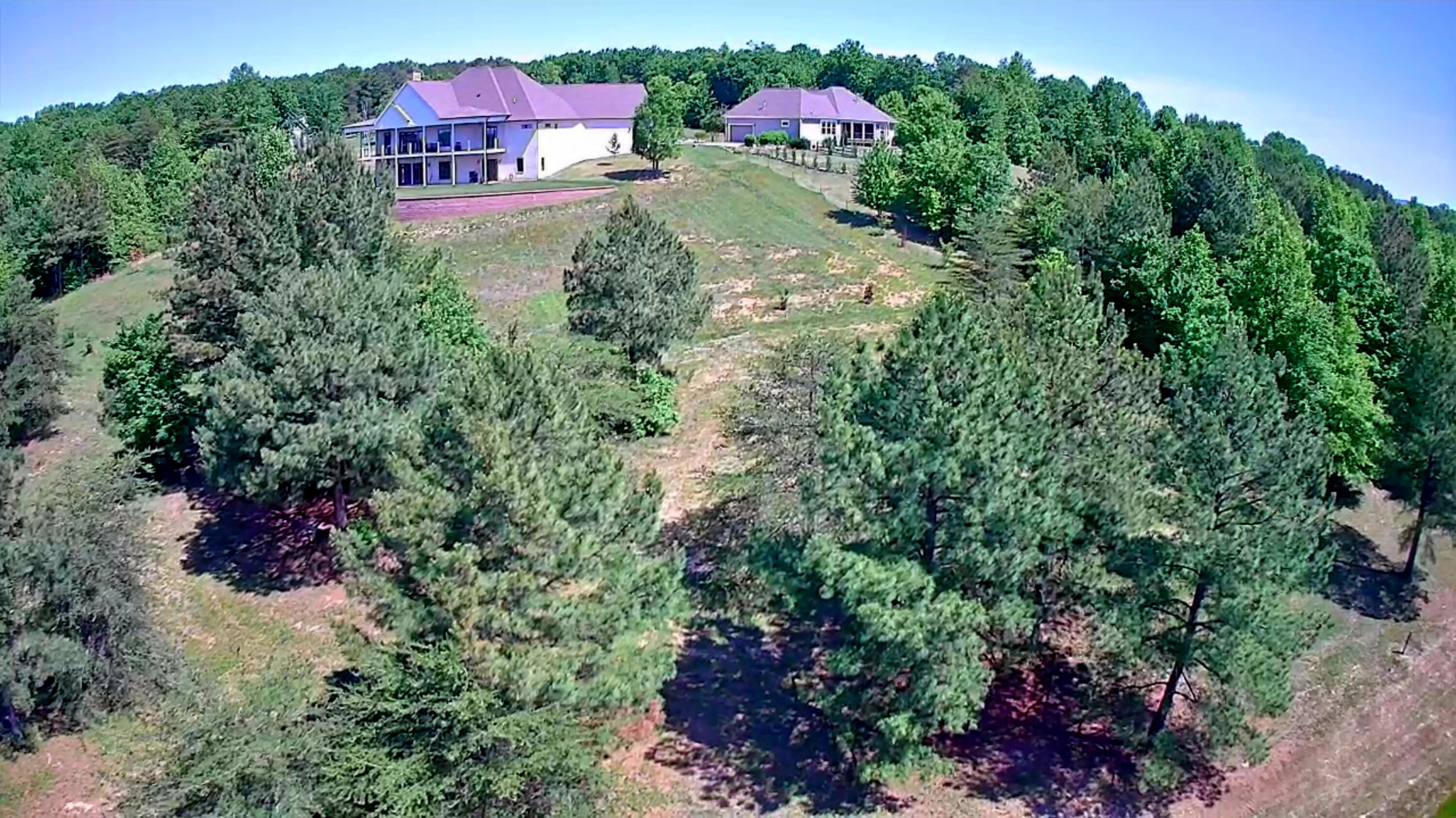 1899 River Bluffs Drive