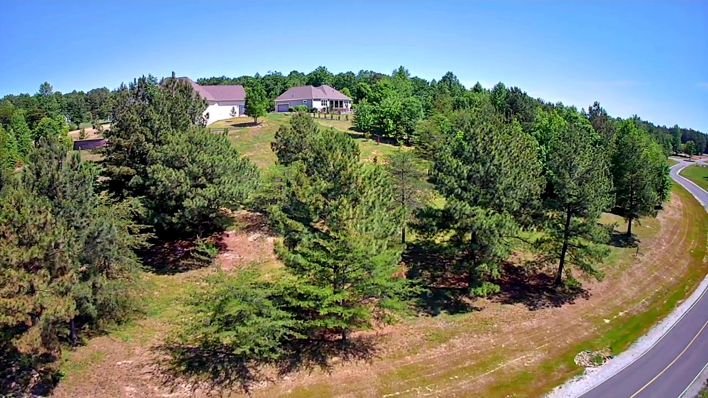 1899 River Bluffs Drive