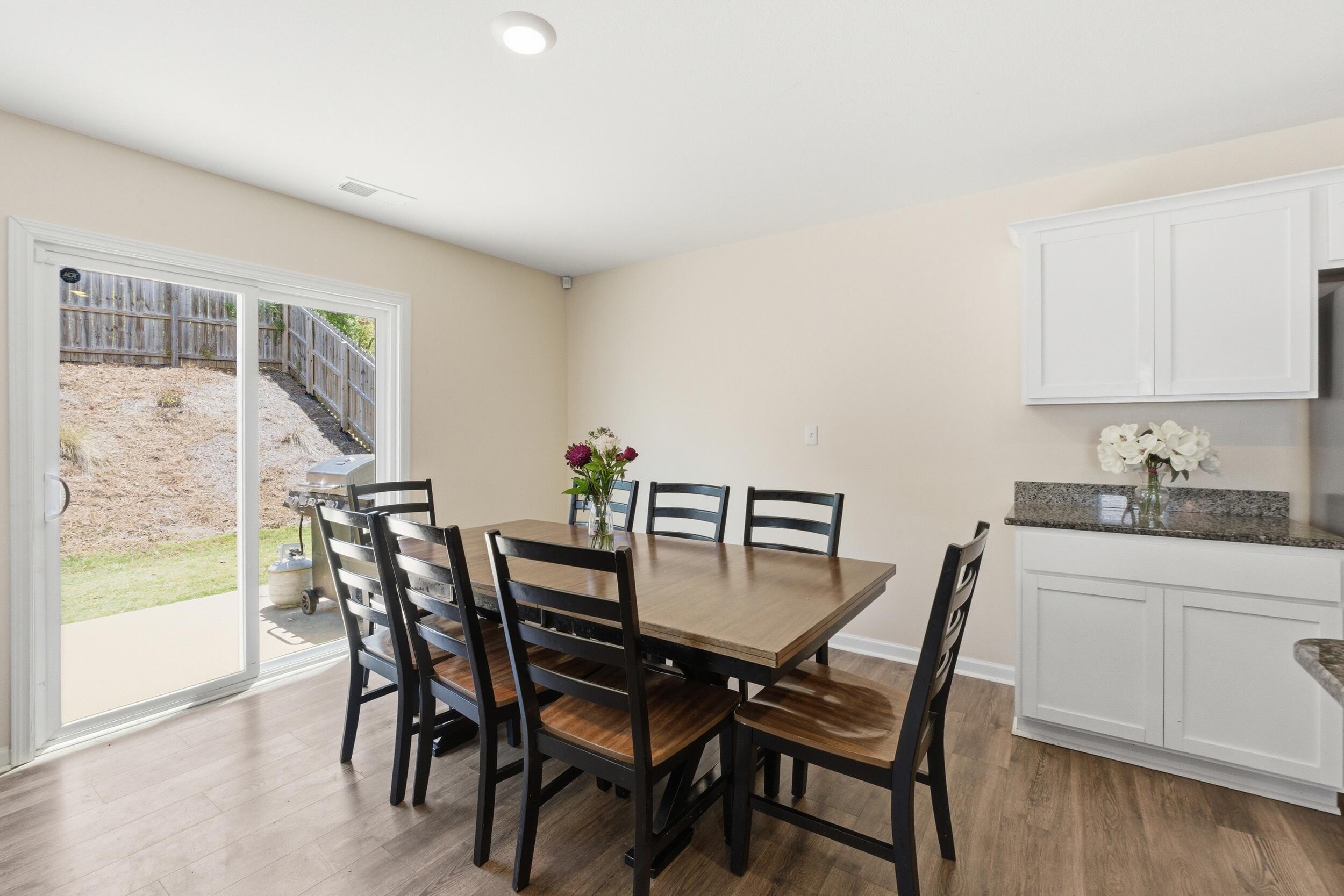 3332 Serenity Drive NE, 42