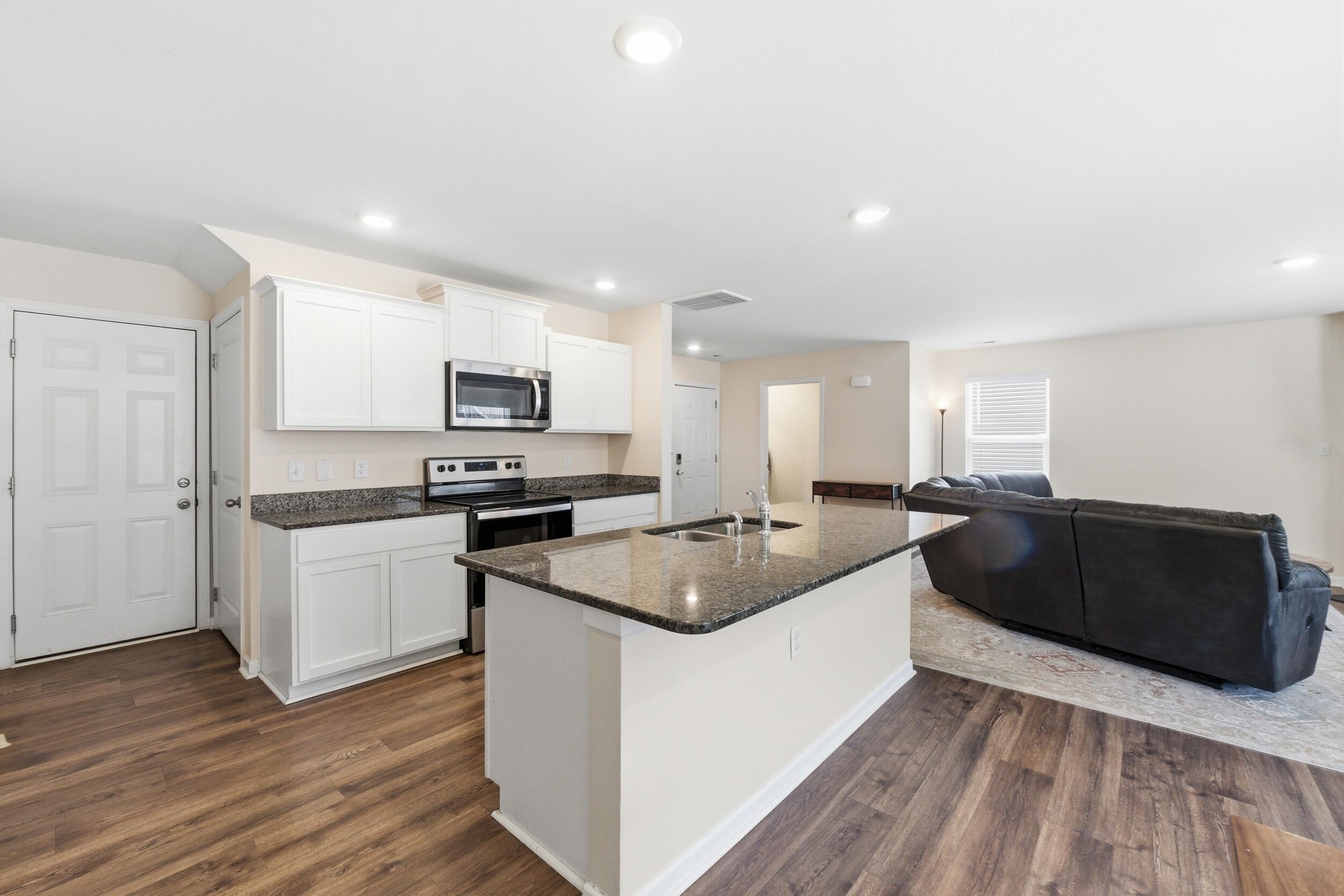 3332 Serenity Drive NE, 42