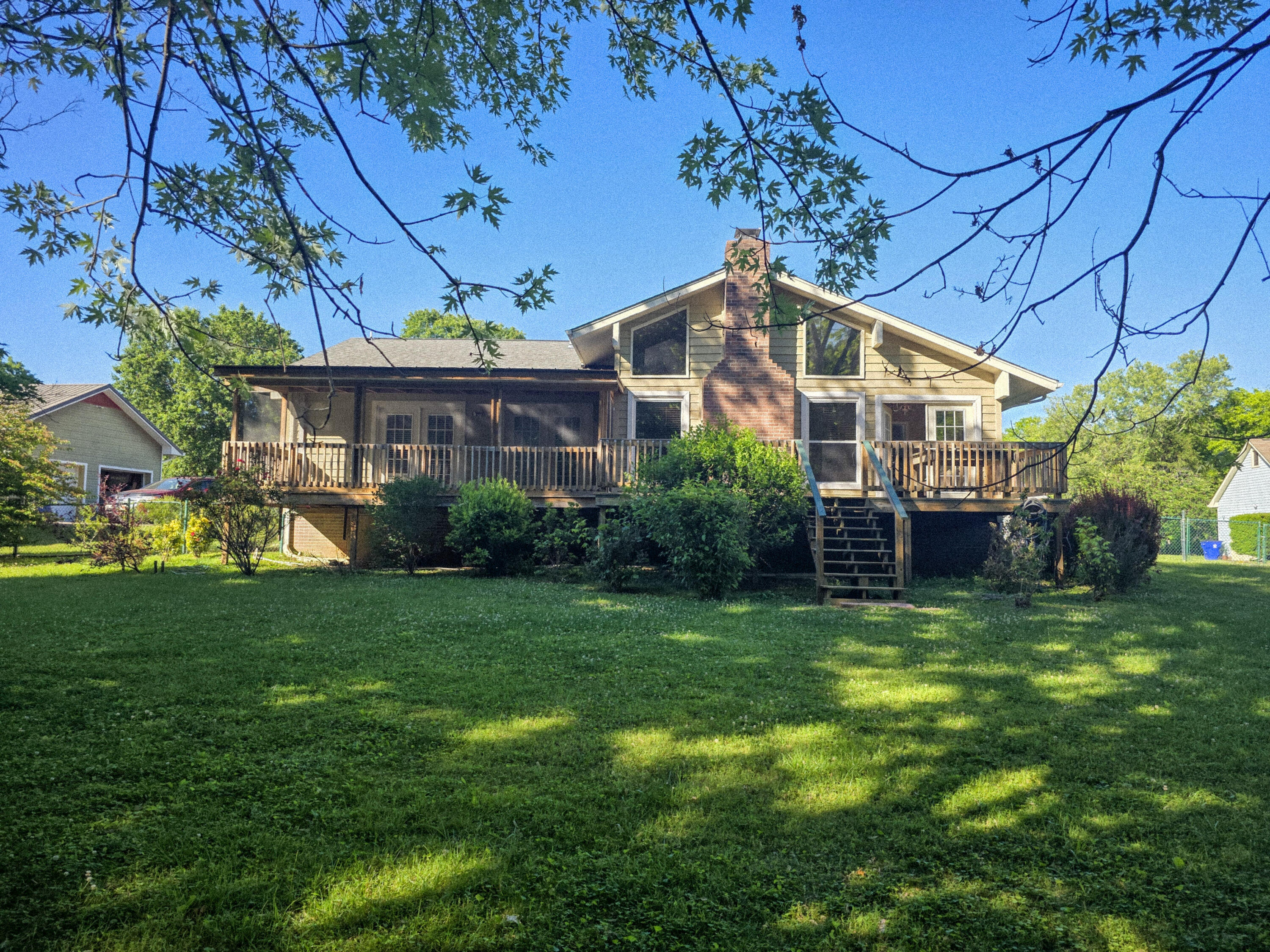 210 Winding Creek Circle NW