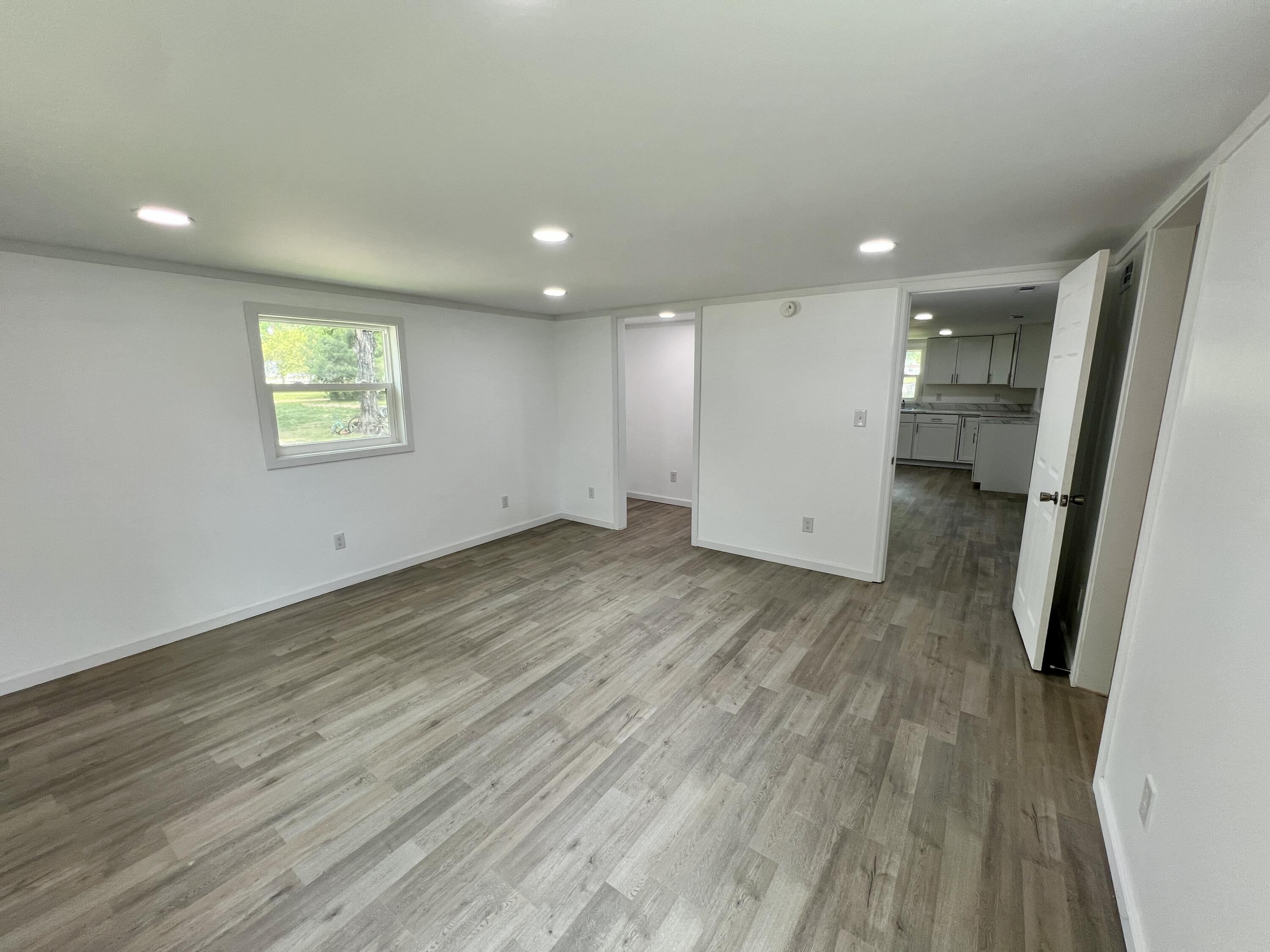 215 Burnett Street