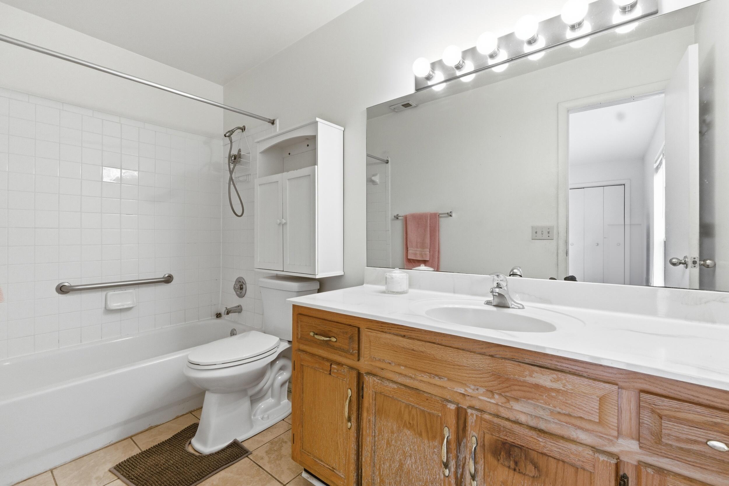 900 Mountain Creek Road, T 391