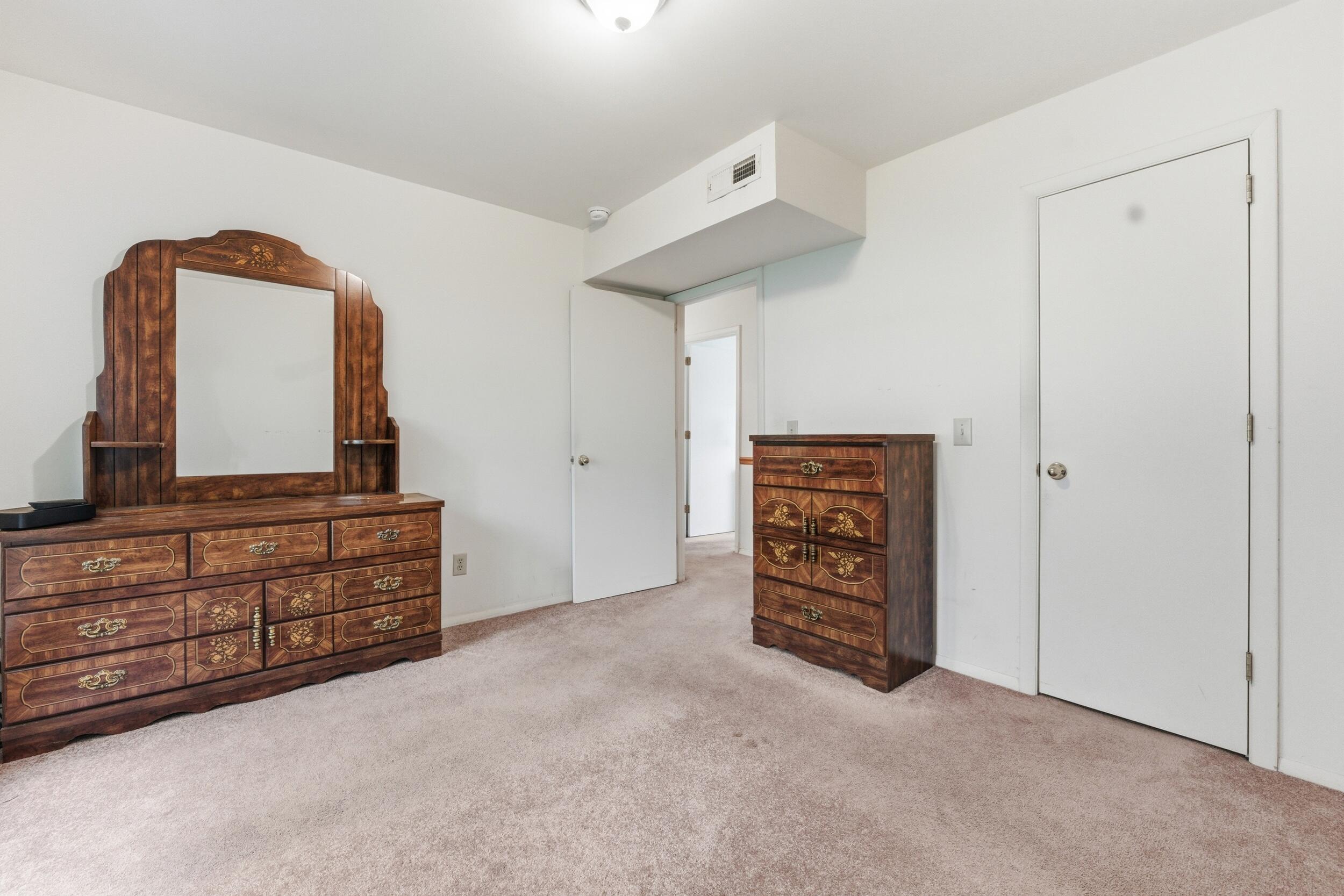 900 Mountain Creek Road, T 391