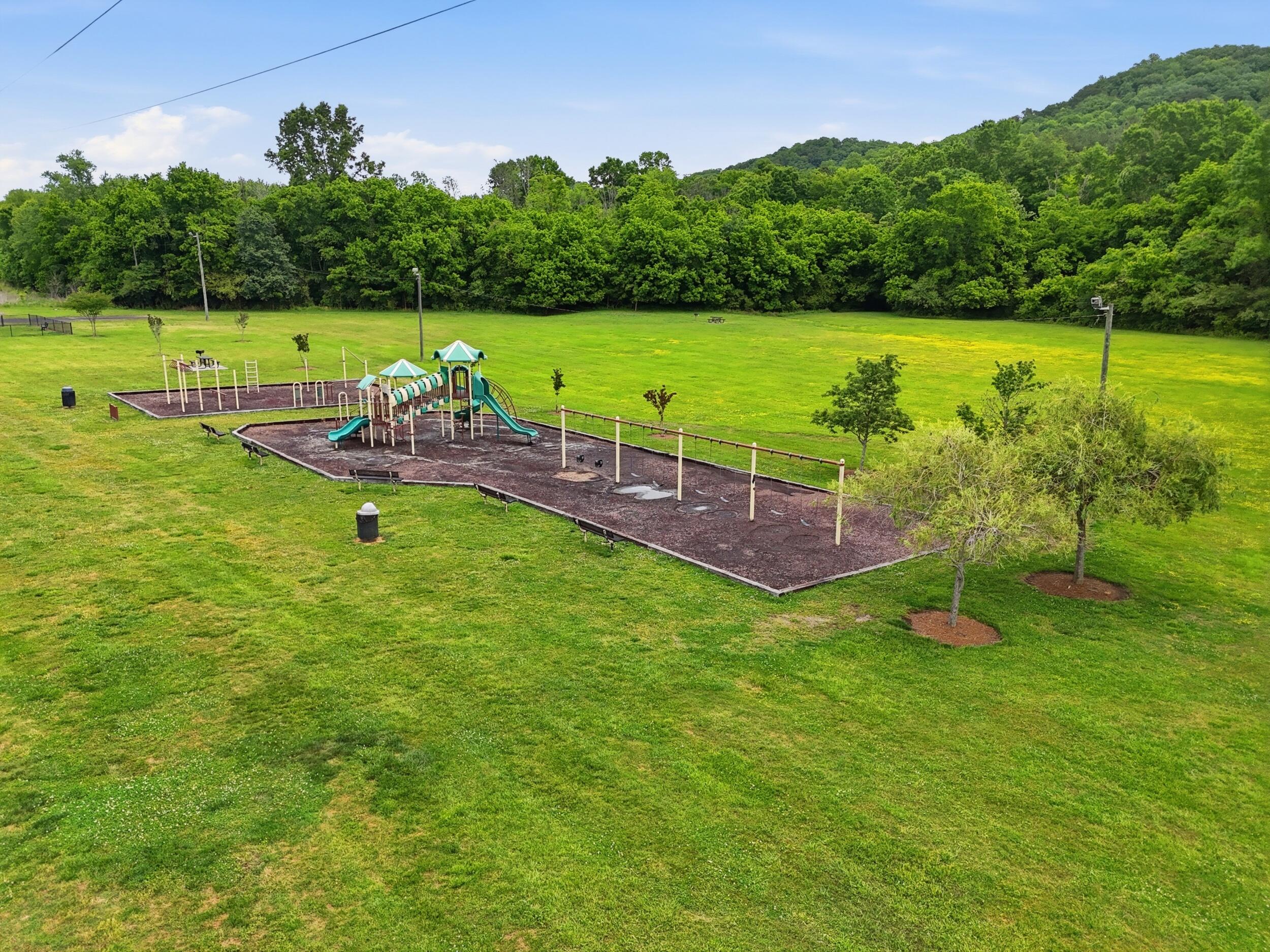 900 Mountain Creek Road, T 391
