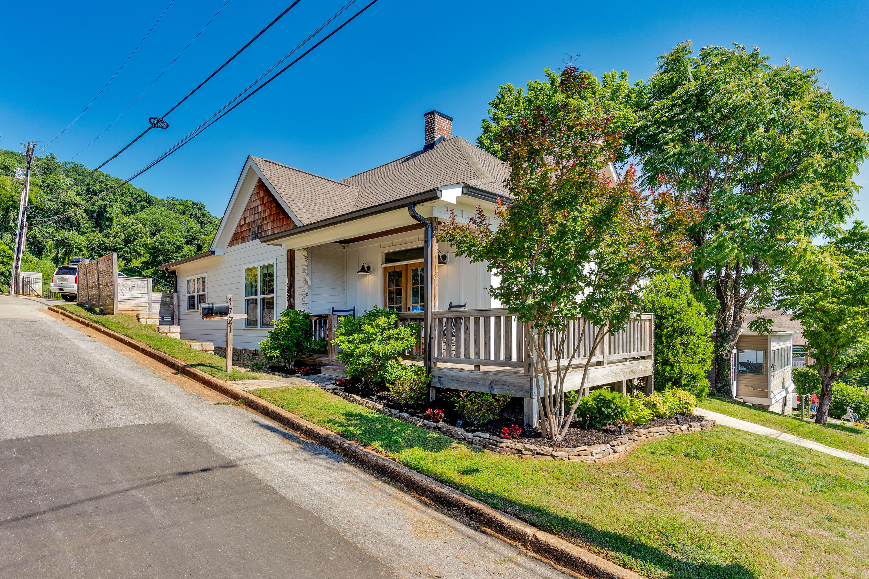 1721 W 39th Street