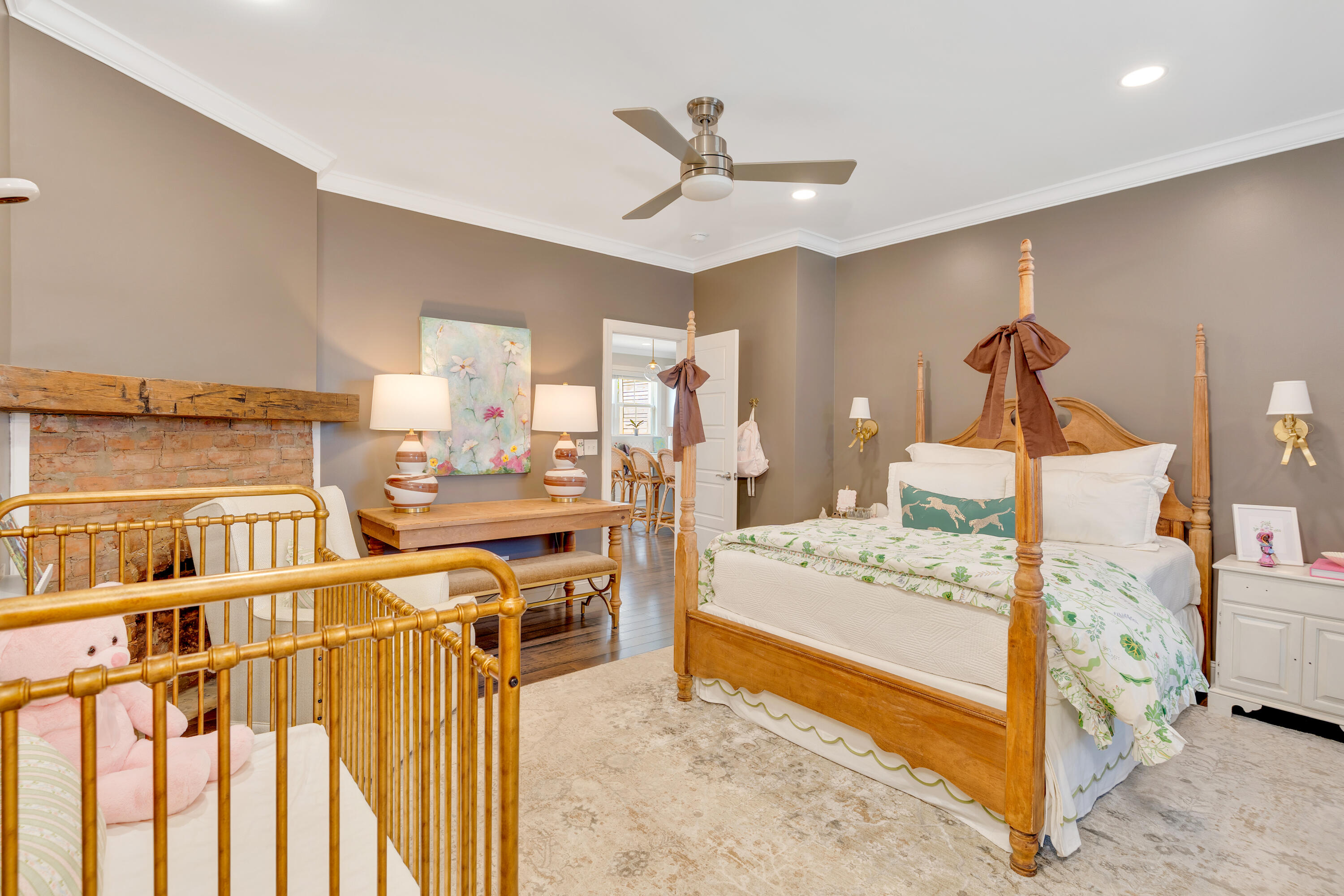 1721 W 39th Street