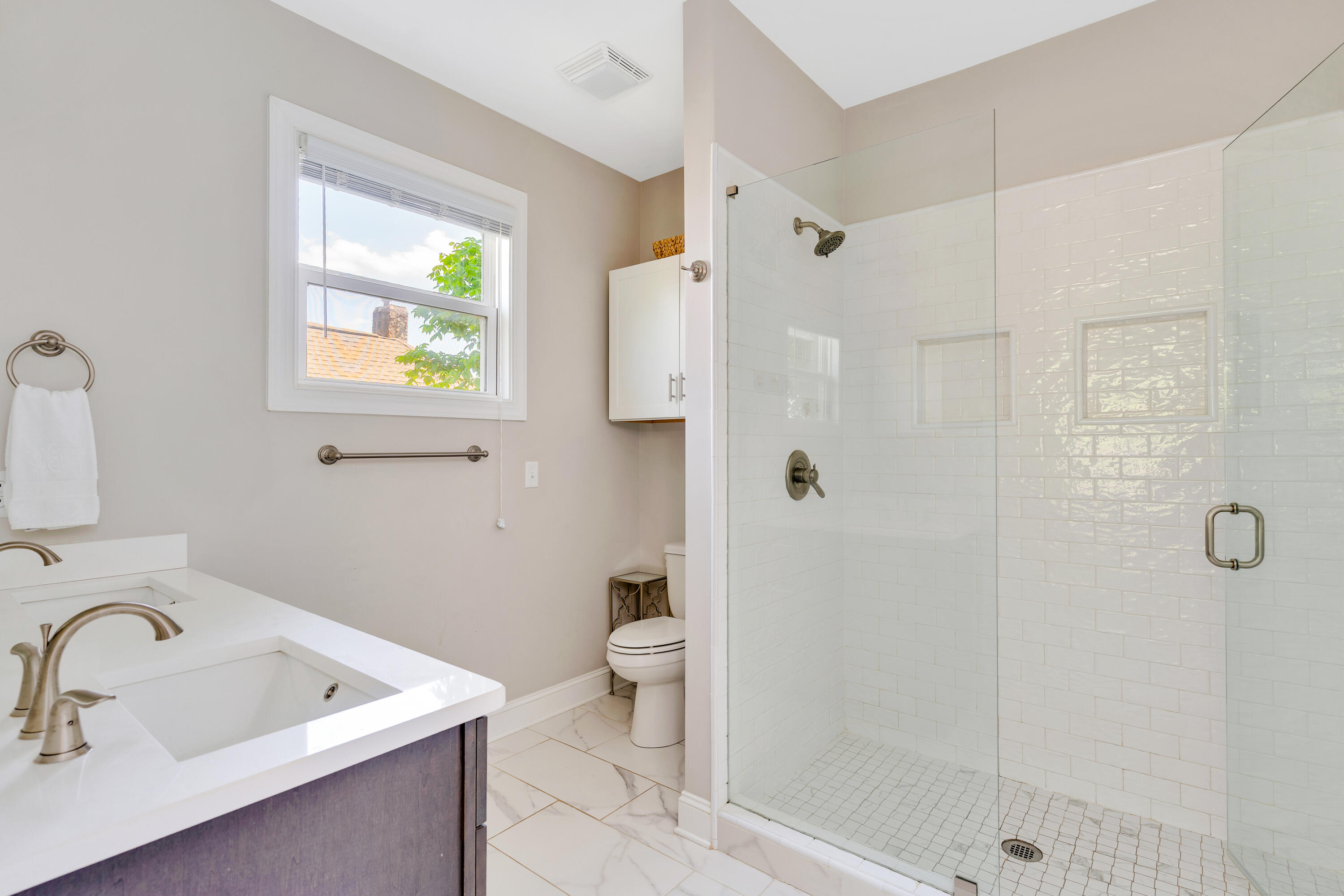 1721 W 39th Street