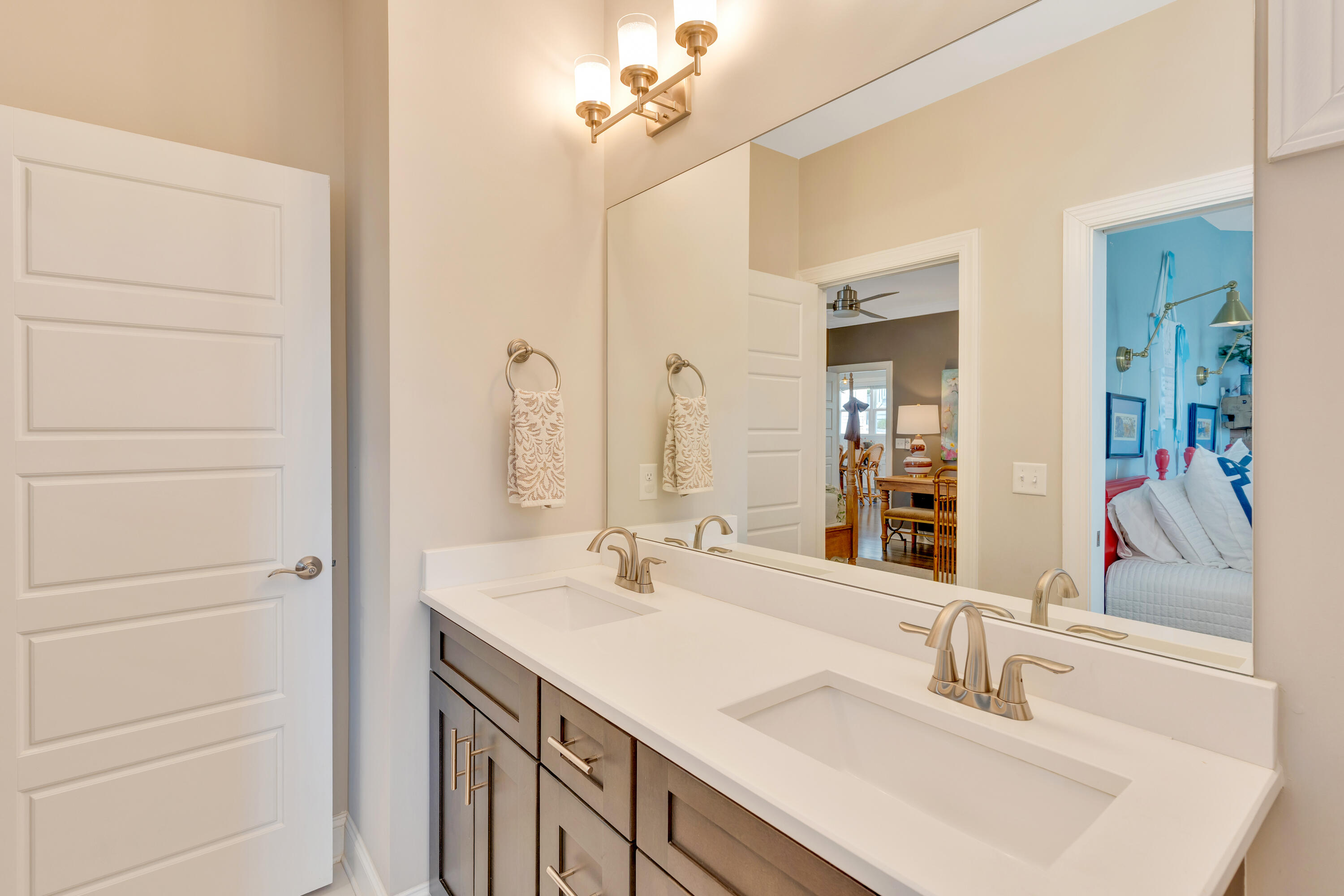 1721 W 39th Street