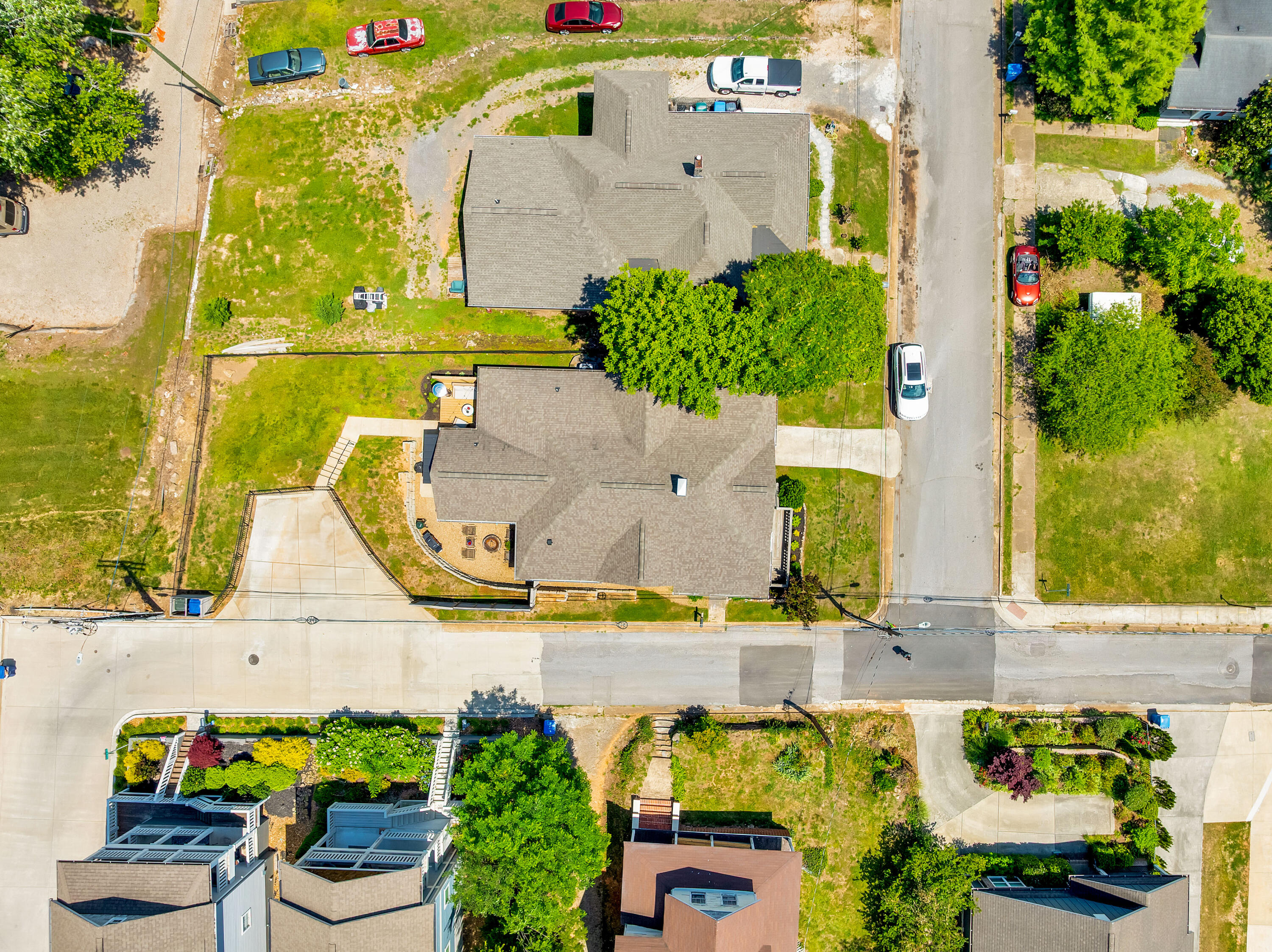 1721 W 39th Street