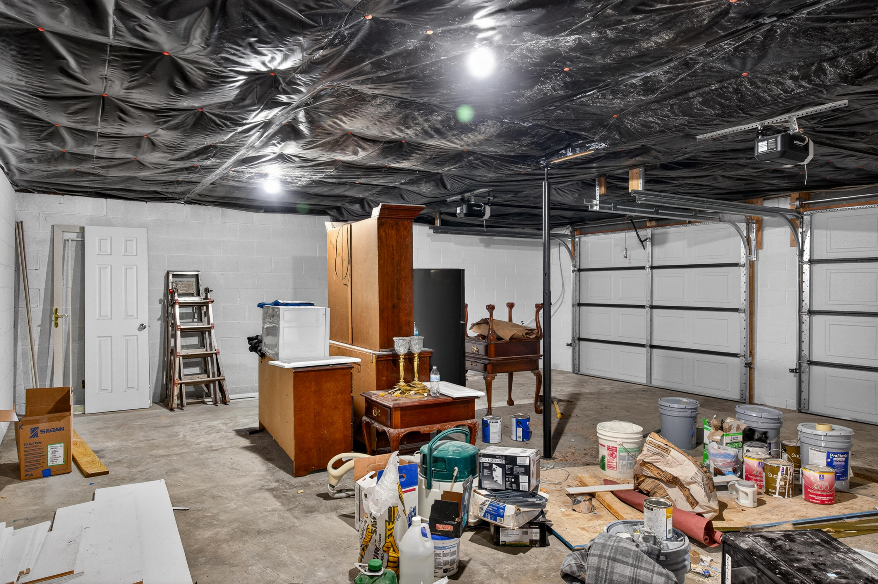 968 W Circle Drive