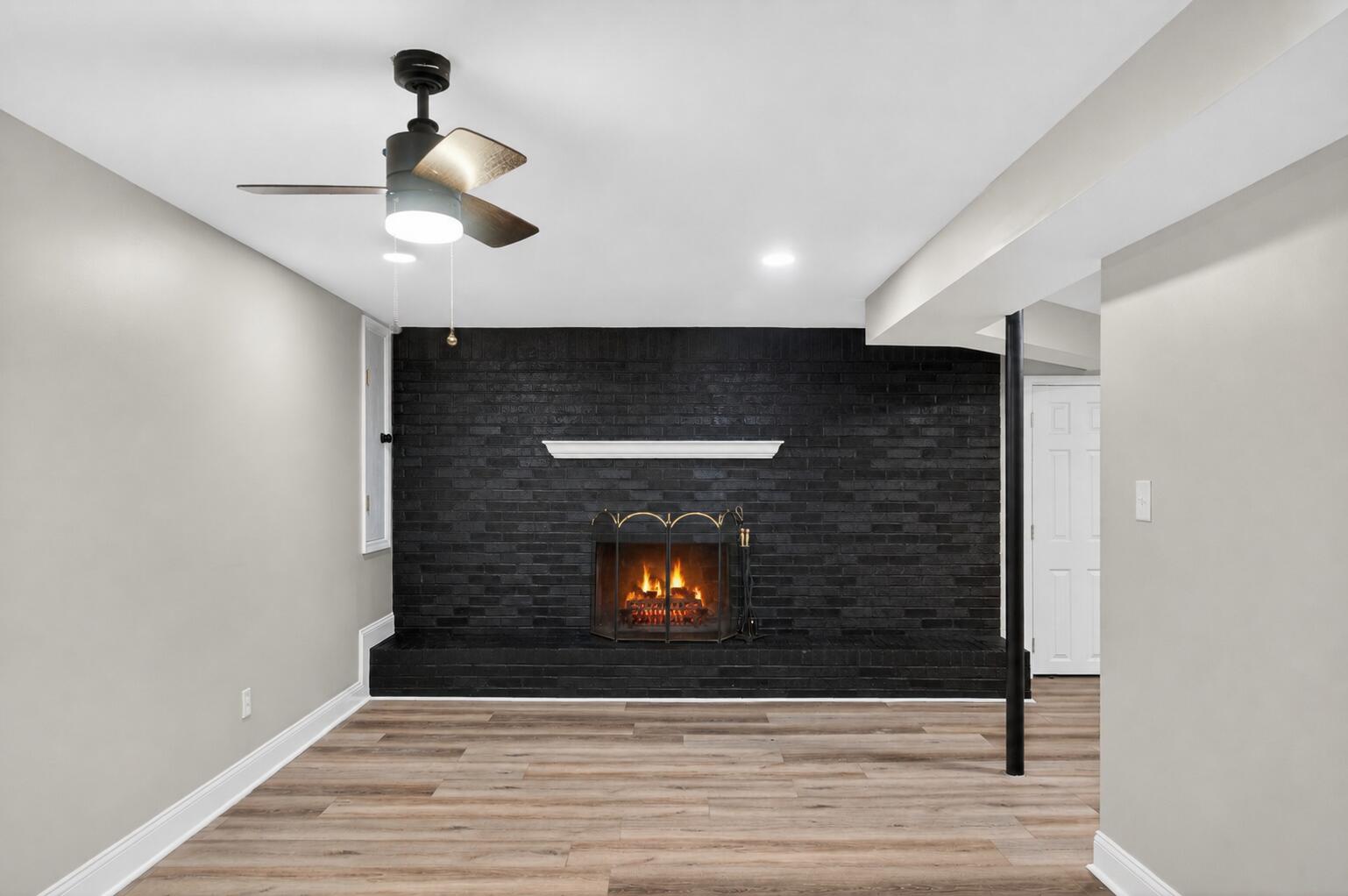 968 W Circle Drive