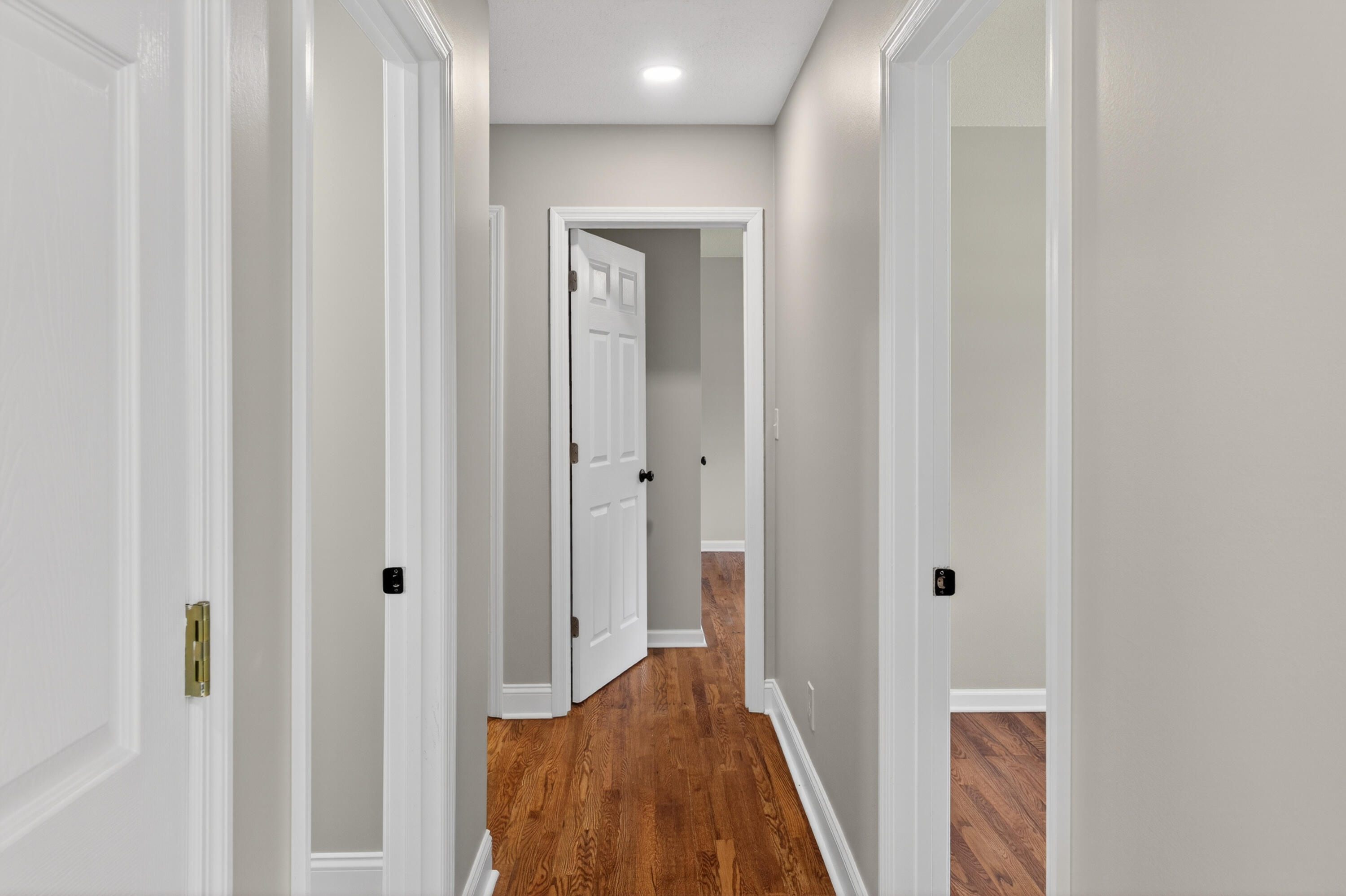 968 W Circle Drive