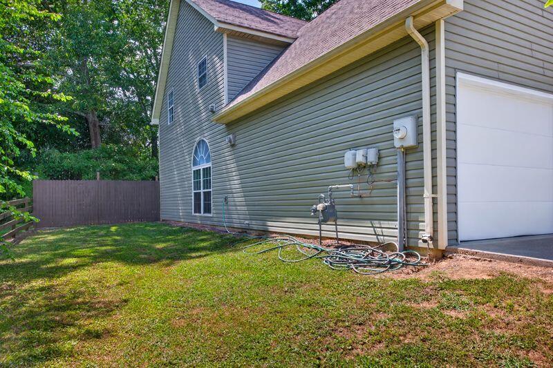 112 Dogwood Trail